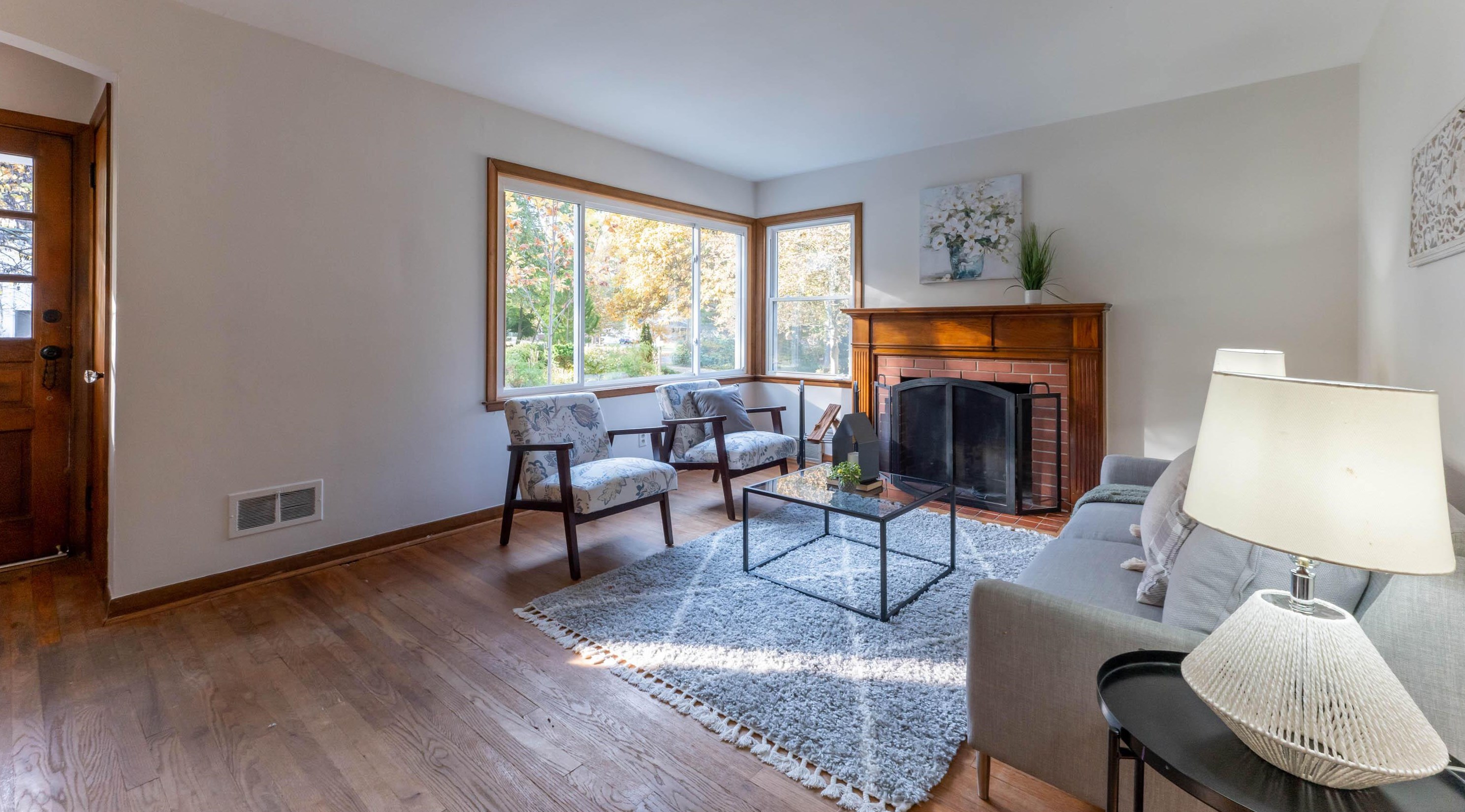 330 Cyn Dr, Columbus OH 43214-3136 exterior