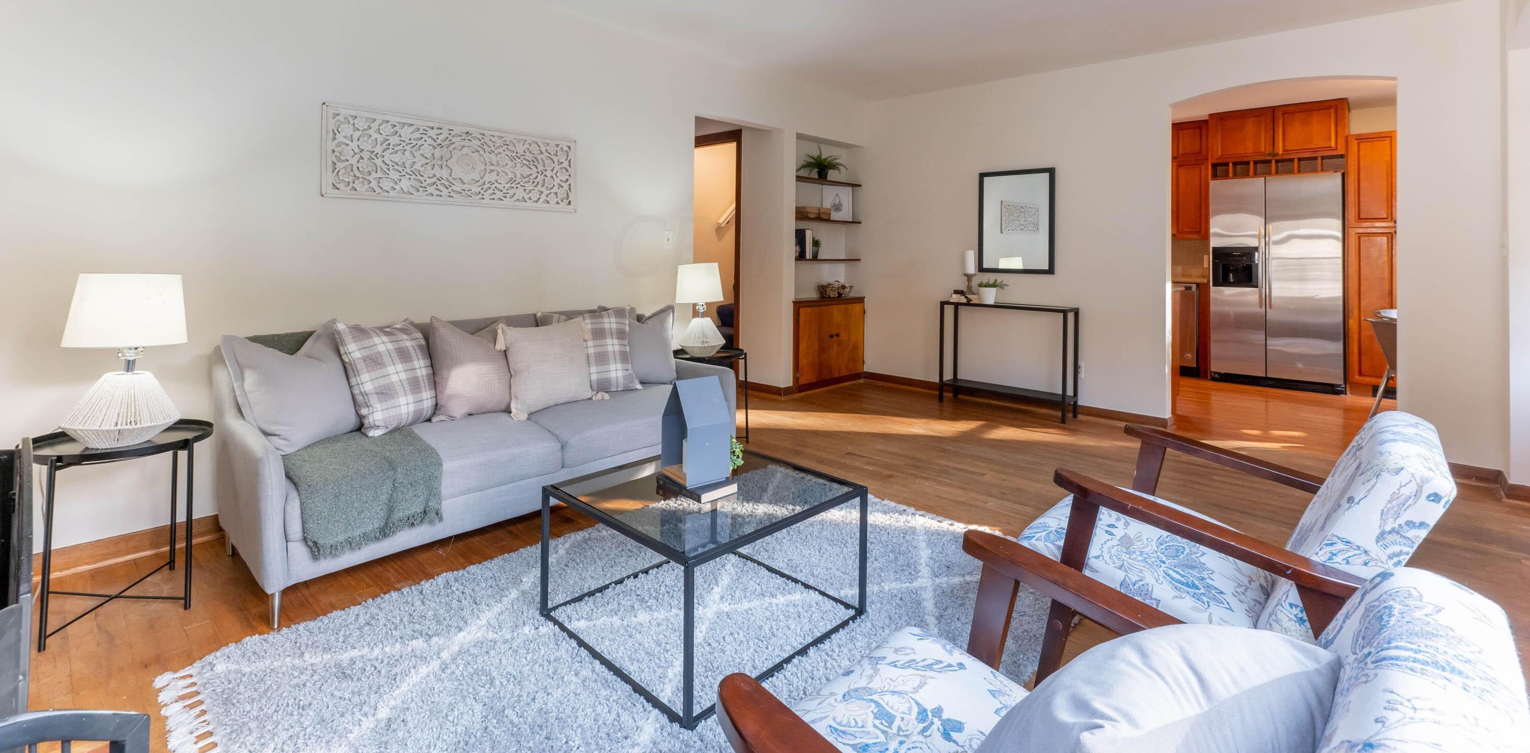 330 Cyn Dr, Columbus OH 43214-3136 exterior