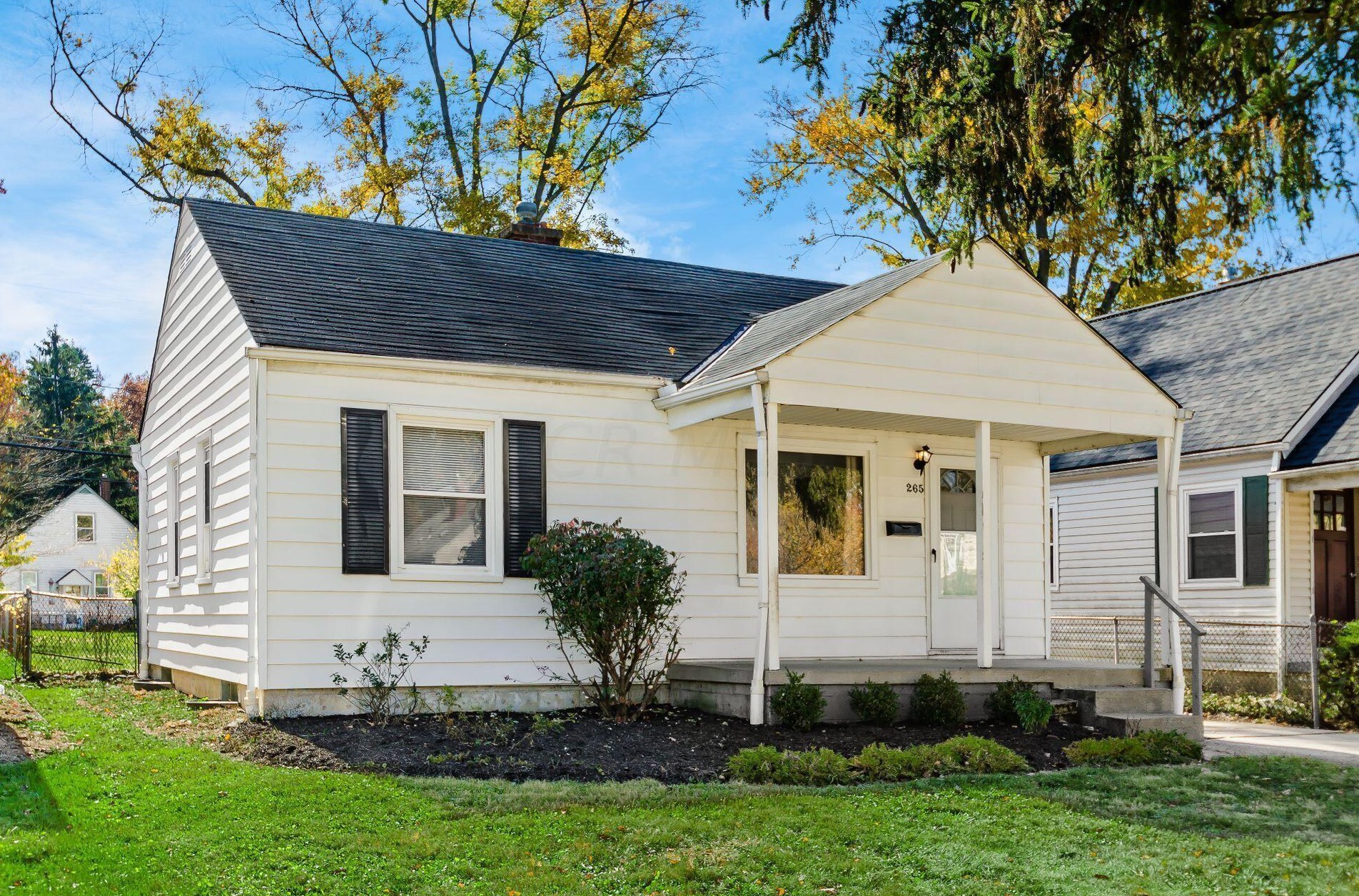 265 Chase Rd, Columbus OH 43214-1104 exterior