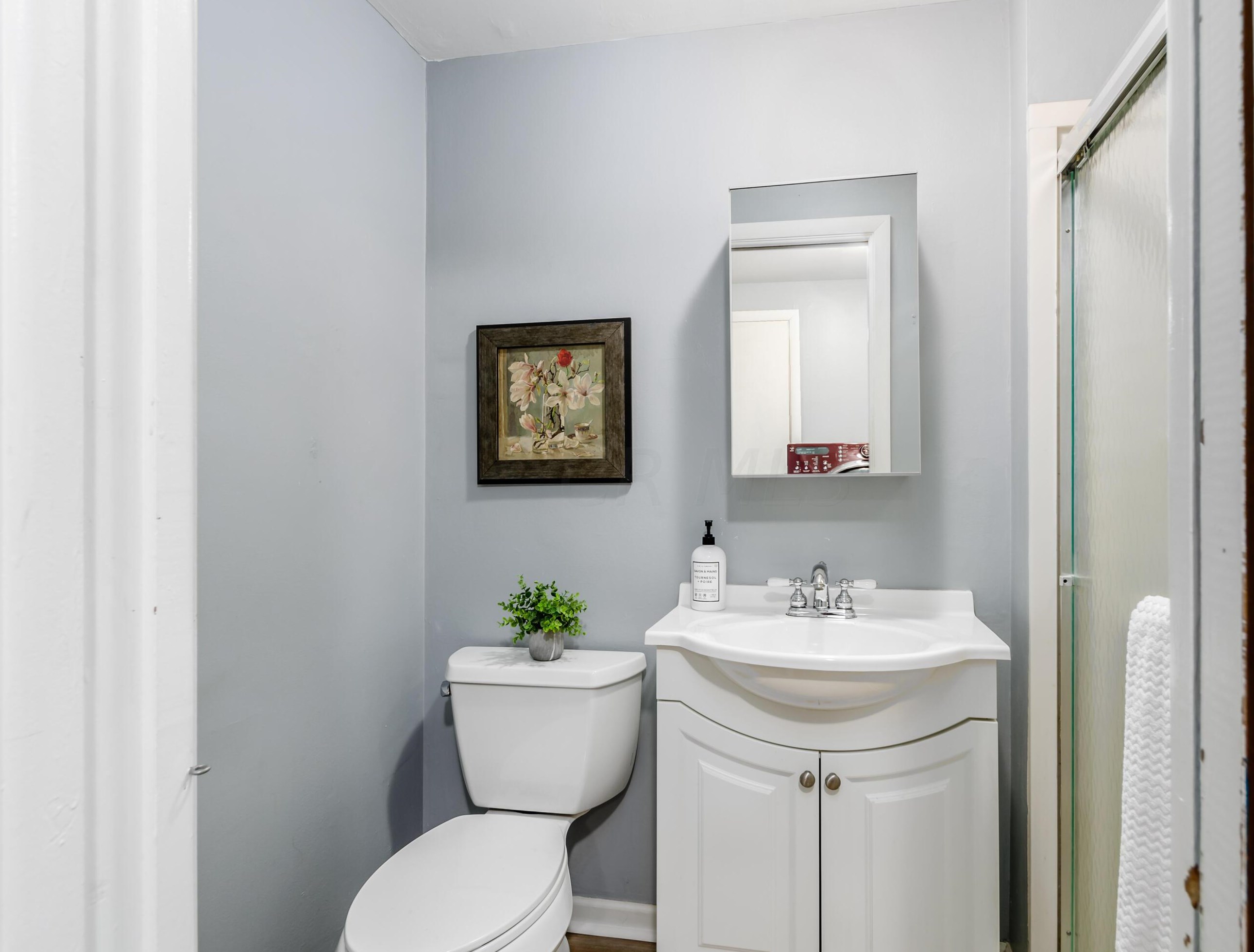 1446 Parkridge, Columbus OH 43235-1142 exterior