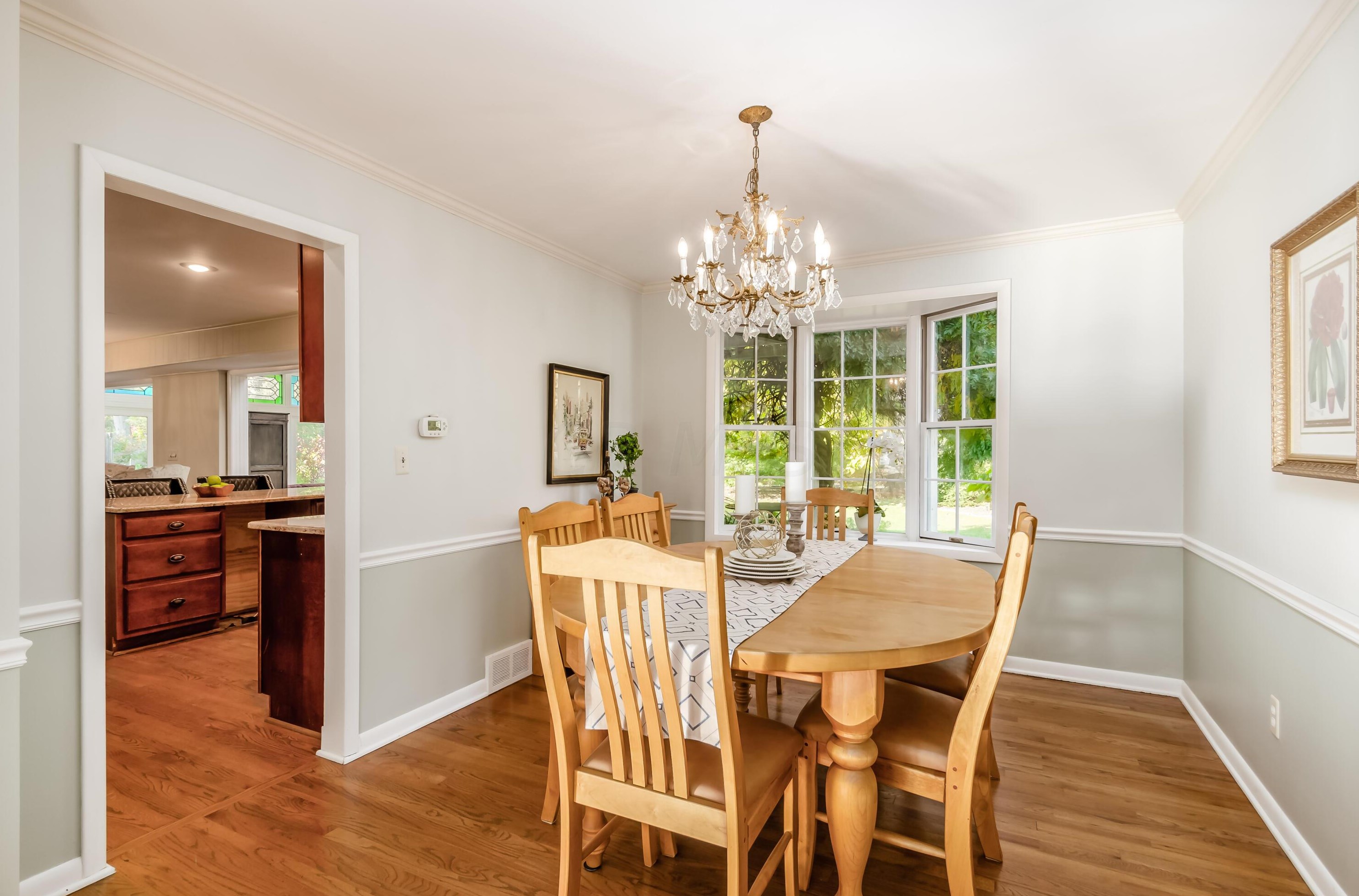 1446 Parkridge, Columbus OH 43235-1142 exterior