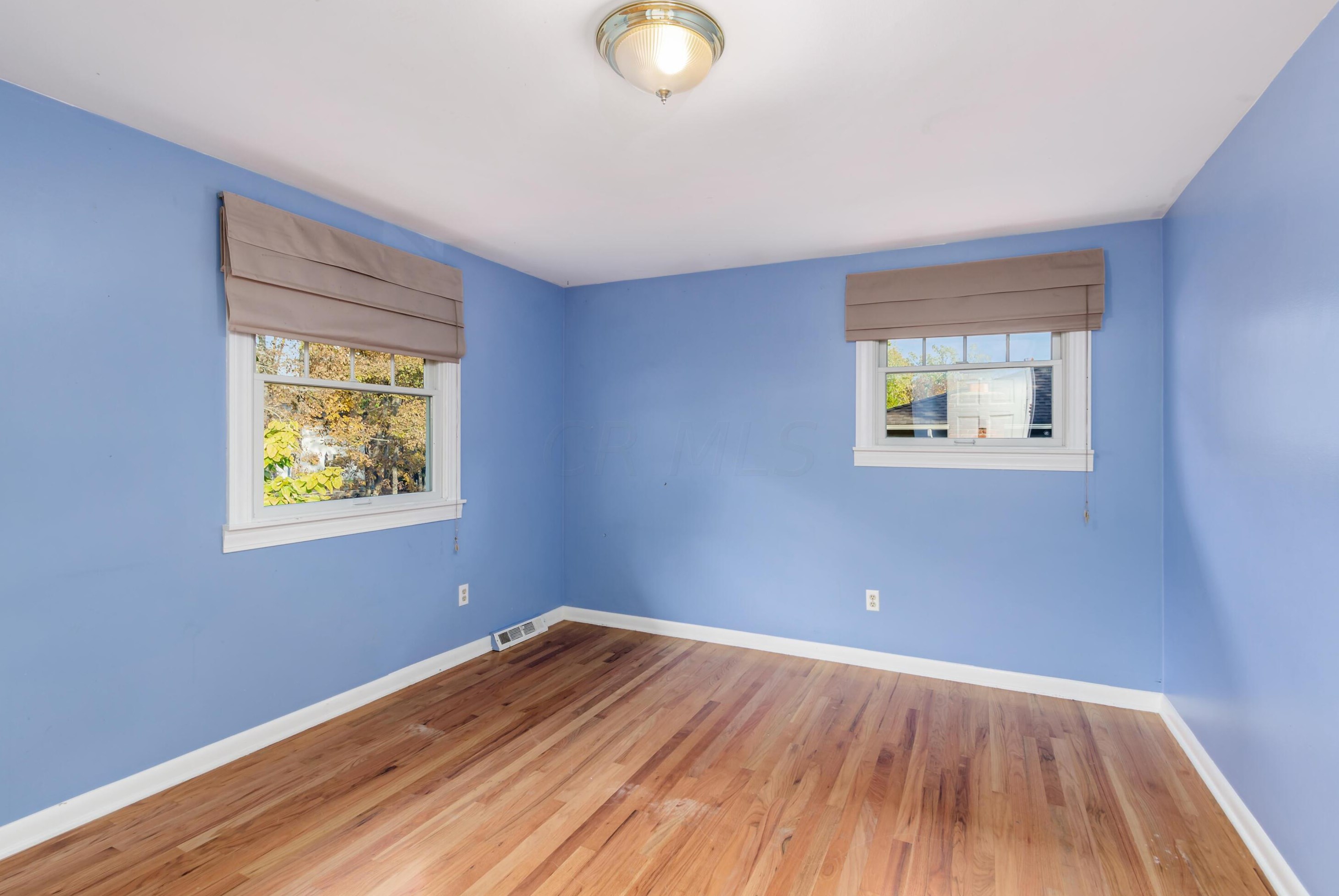 1446 Parkridge, Columbus OH 43235-1142 exterior