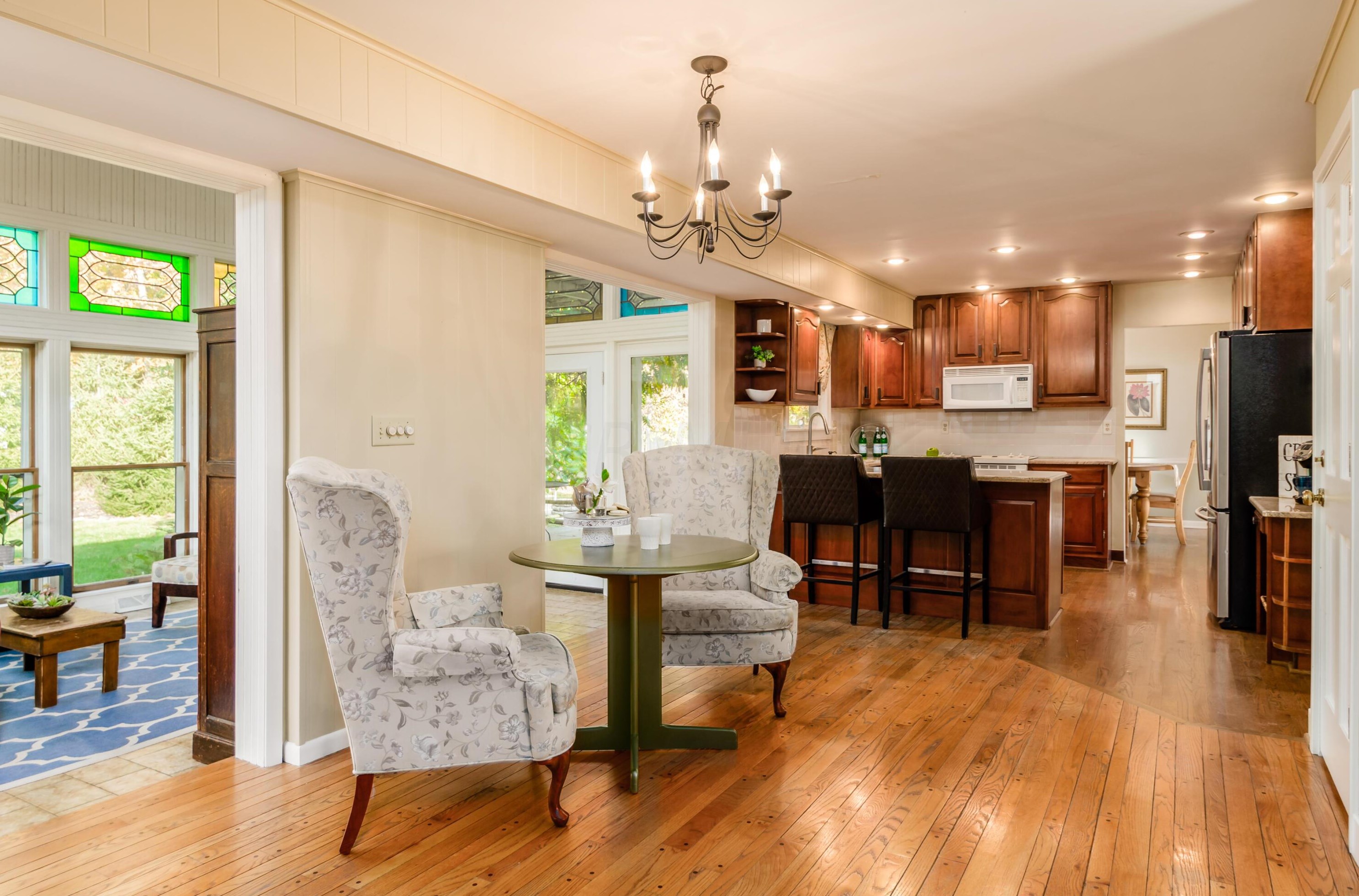 1446 Parkridge, Columbus OH 43235-1142 exterior