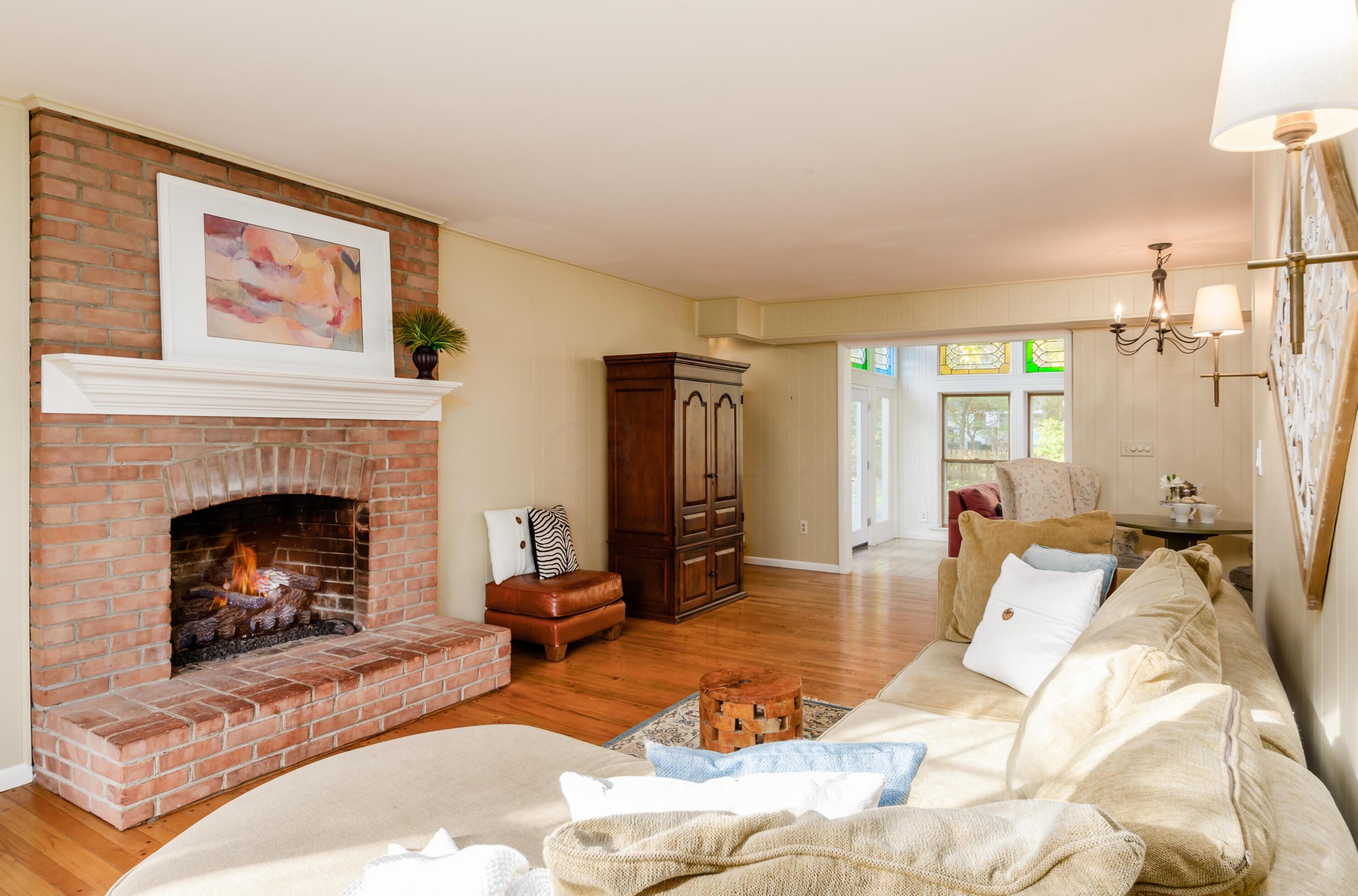 1446 Parkridge, Columbus OH 43235-1142 exterior