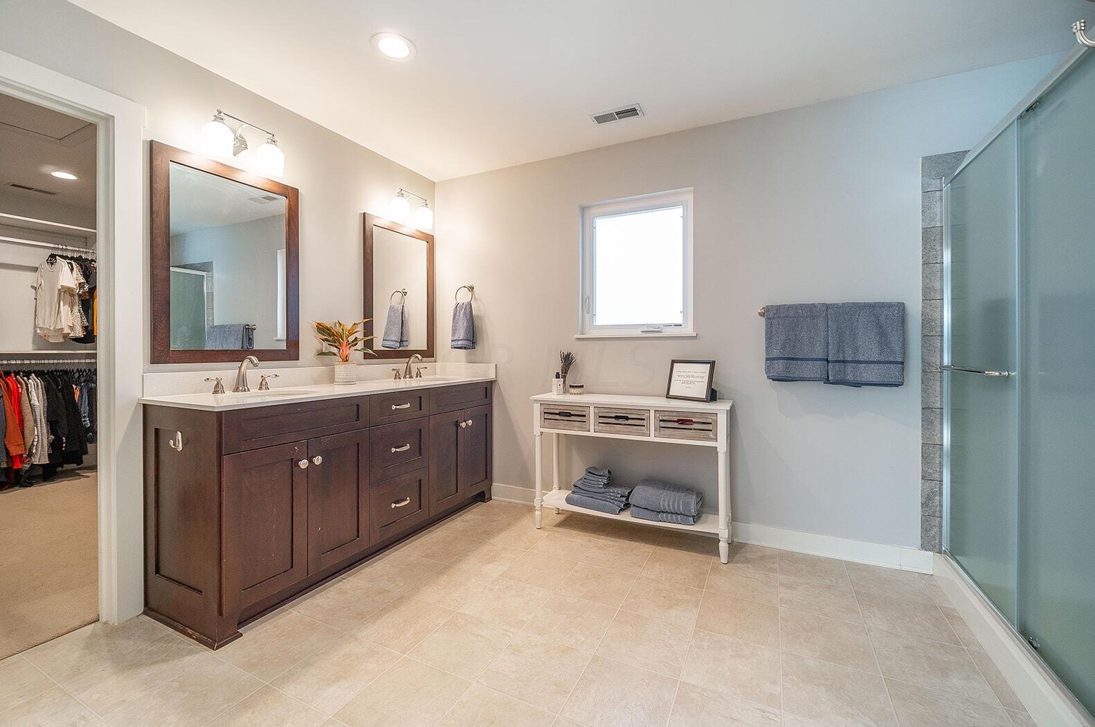 1801 Wyandotte Rd, Columbus OH 43212-1033 exterior