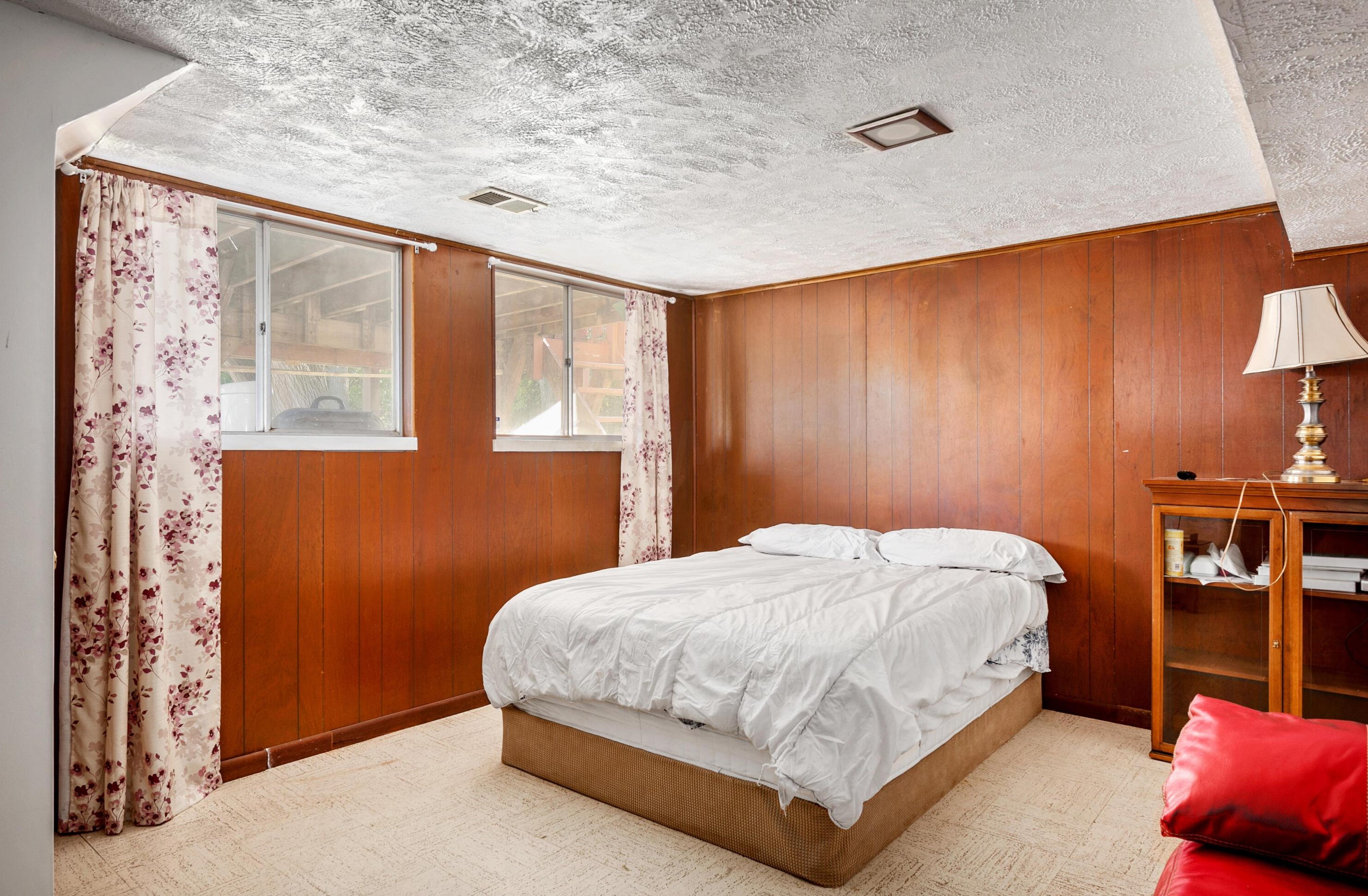 6360 Sunderland Dr, Columbus OH  43229-1979 exterior