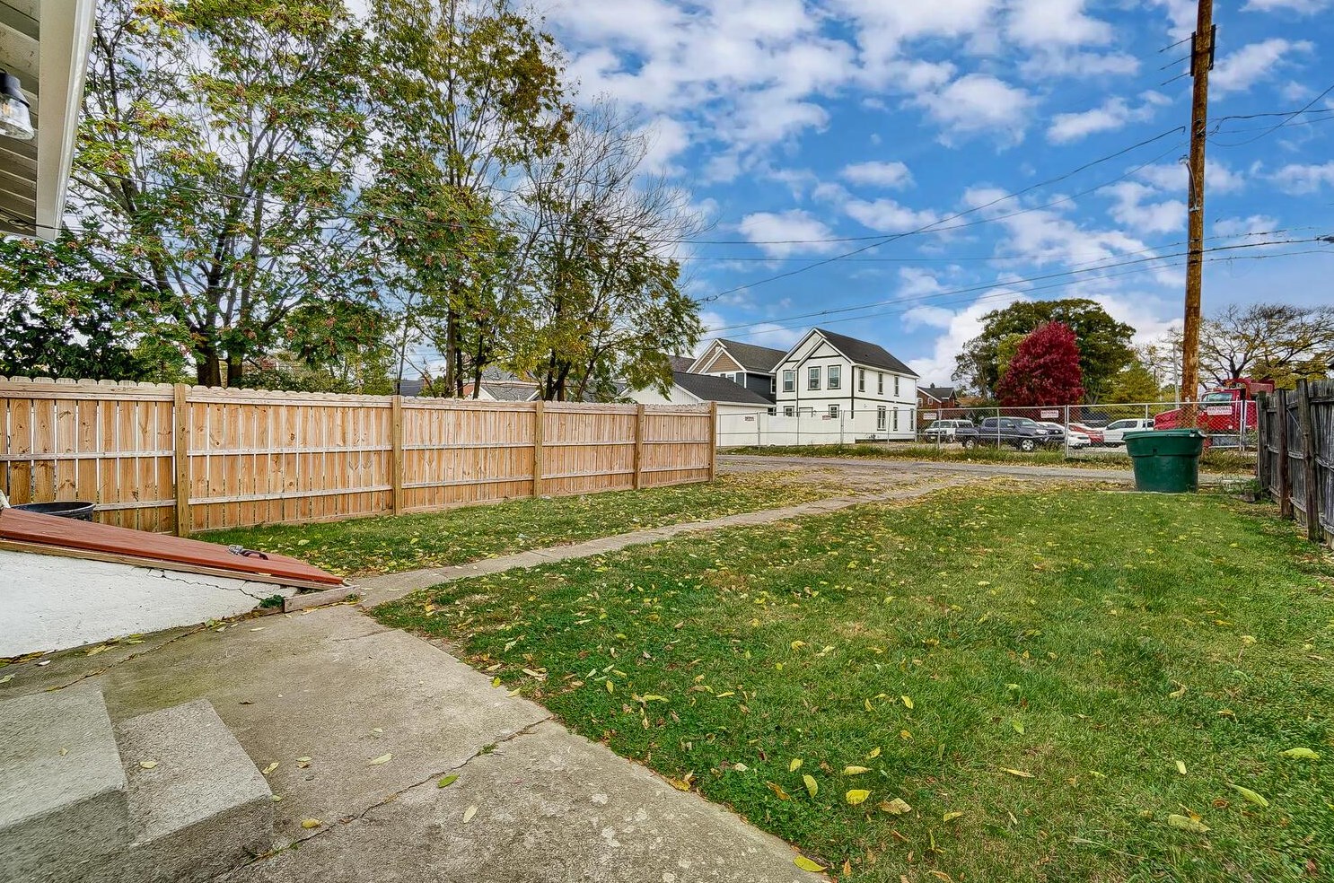 636 Stanley Ave, Columbus OH 43206-2418 exterior