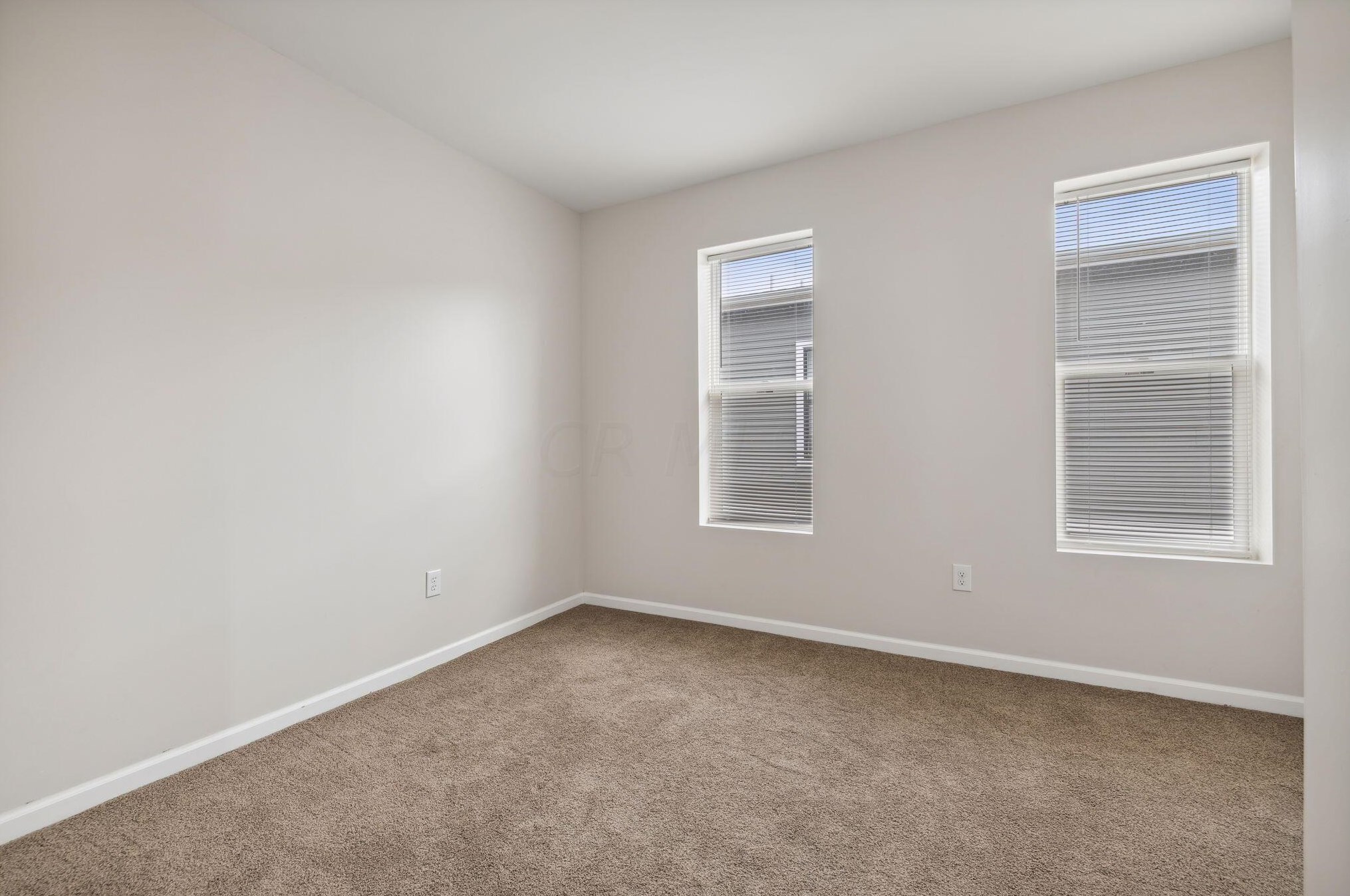 464 Reynolds Ave, Columbus OH 43201-3767 exterior