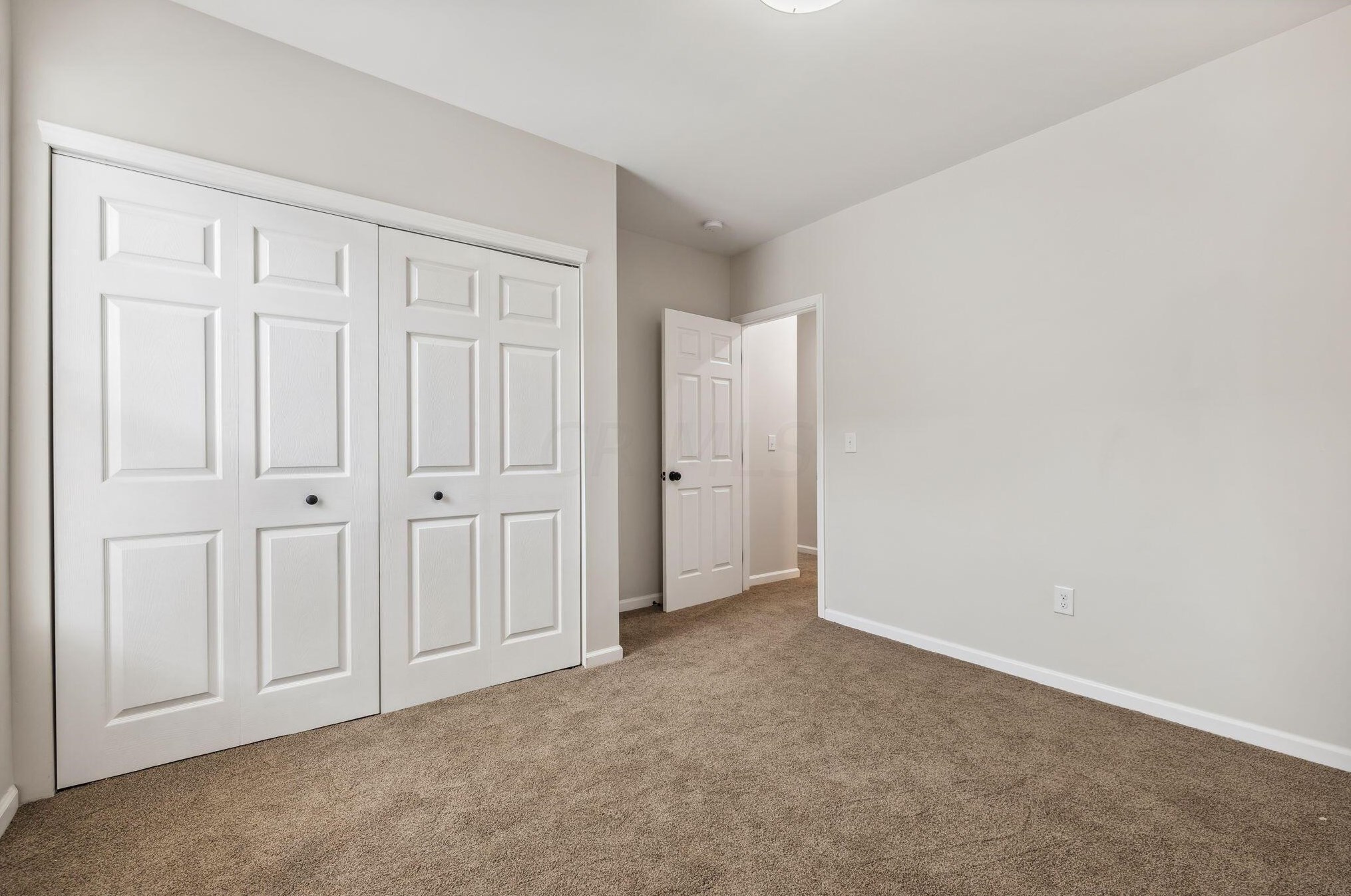 464 Reynolds Ave, Columbus OH 43201-3767 exterior