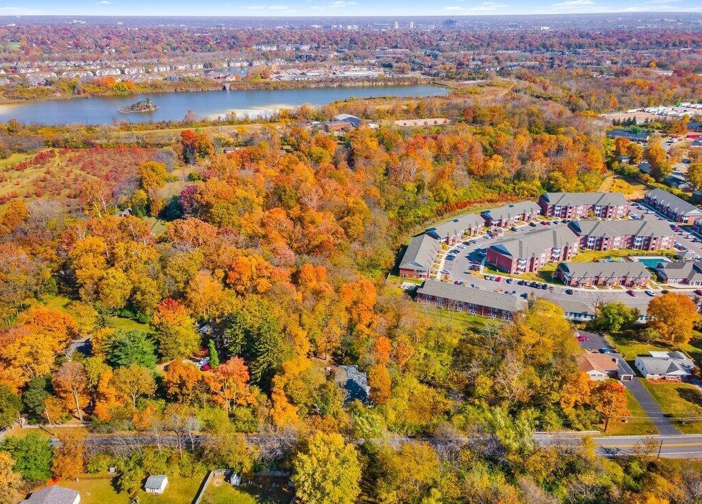 1364 Hague Ave, Columbus OH 43204-2107 exterior