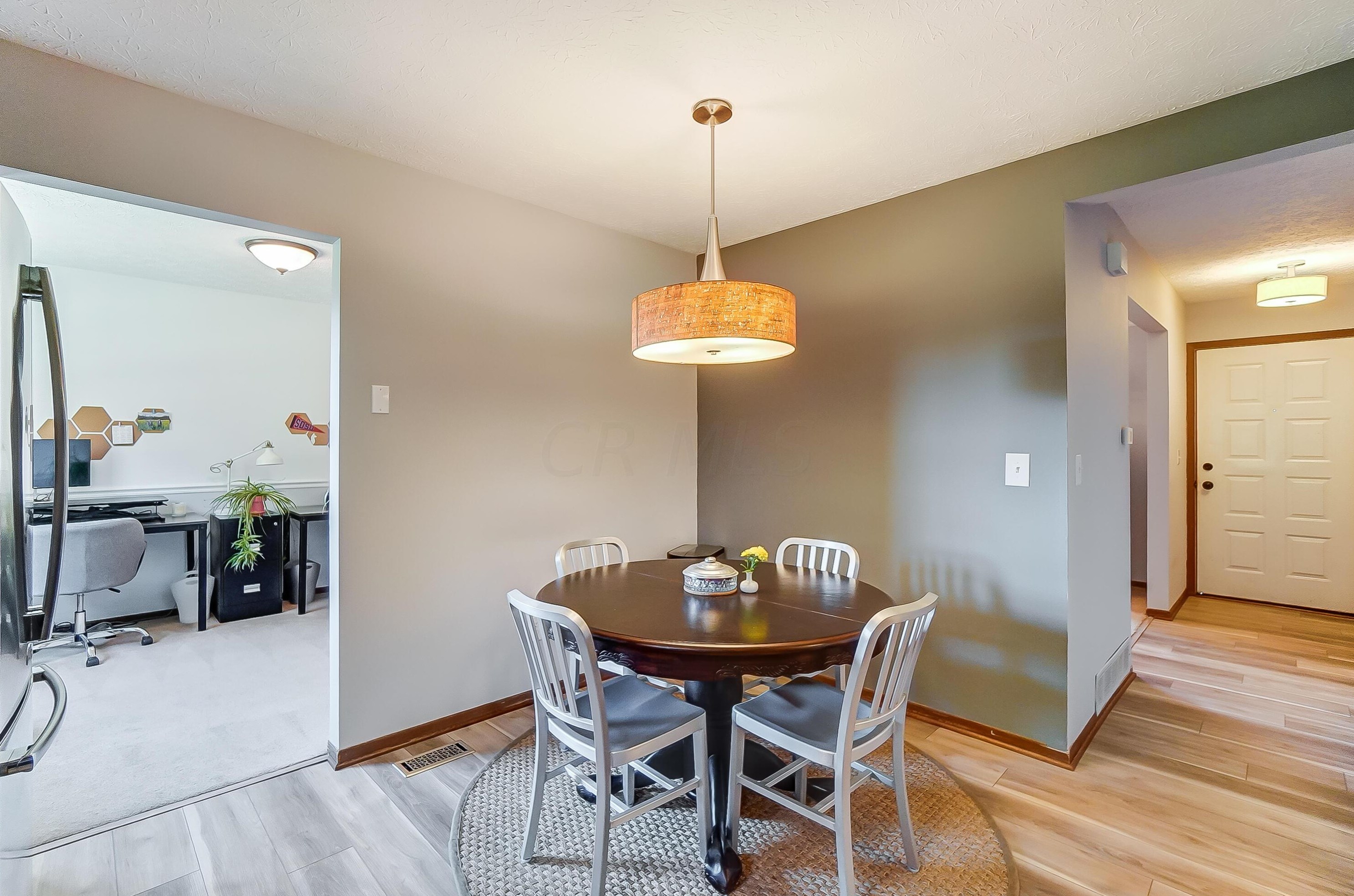 5152 Merry Oak Ct, Columbus OH 43230-1098 exterior