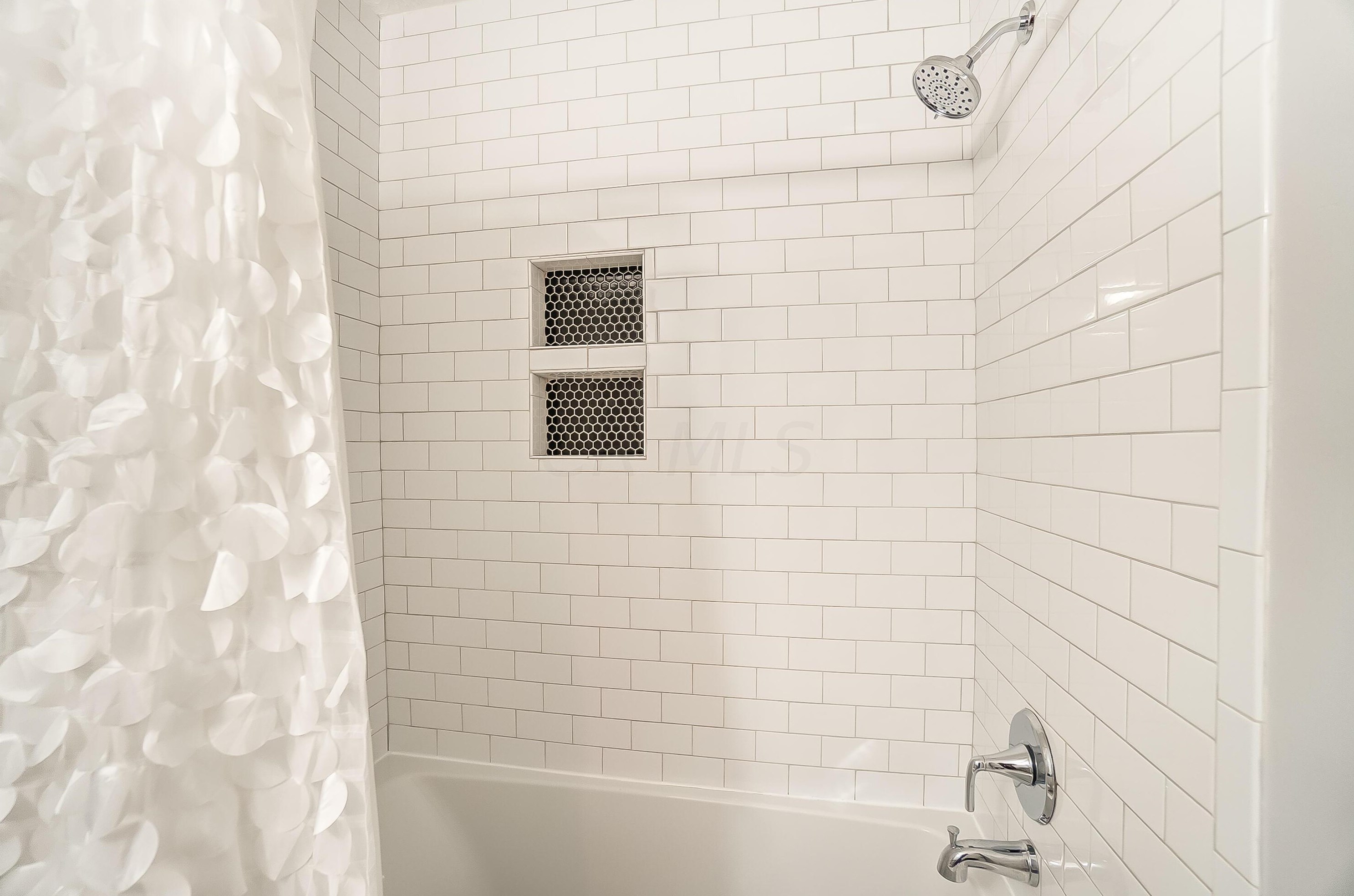 5152 Merry Oak Ct, Columbus OH 43230-1098 exterior