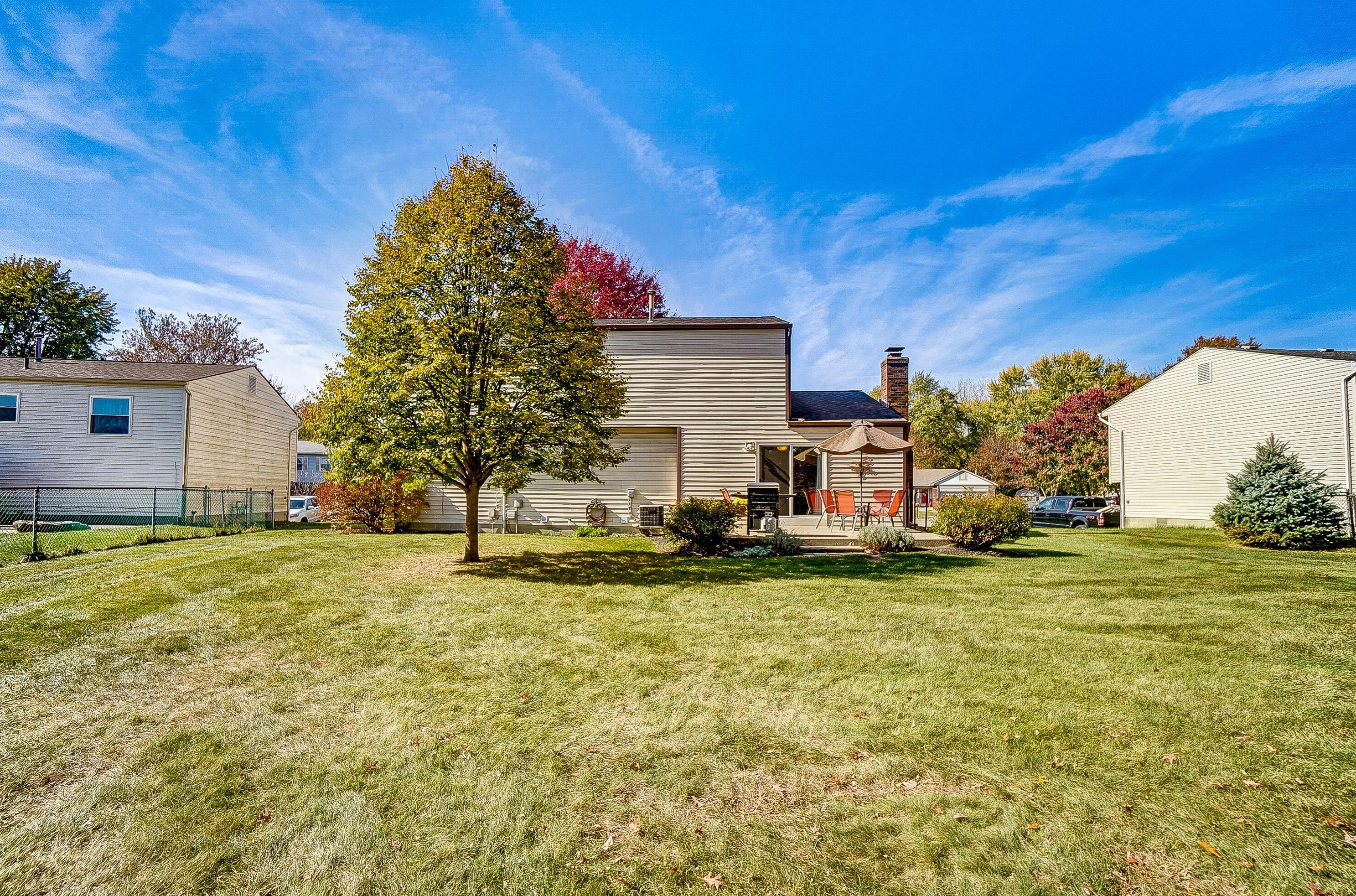 5152 Merry Oak Ct, Columbus OH 43230-1098 exterior