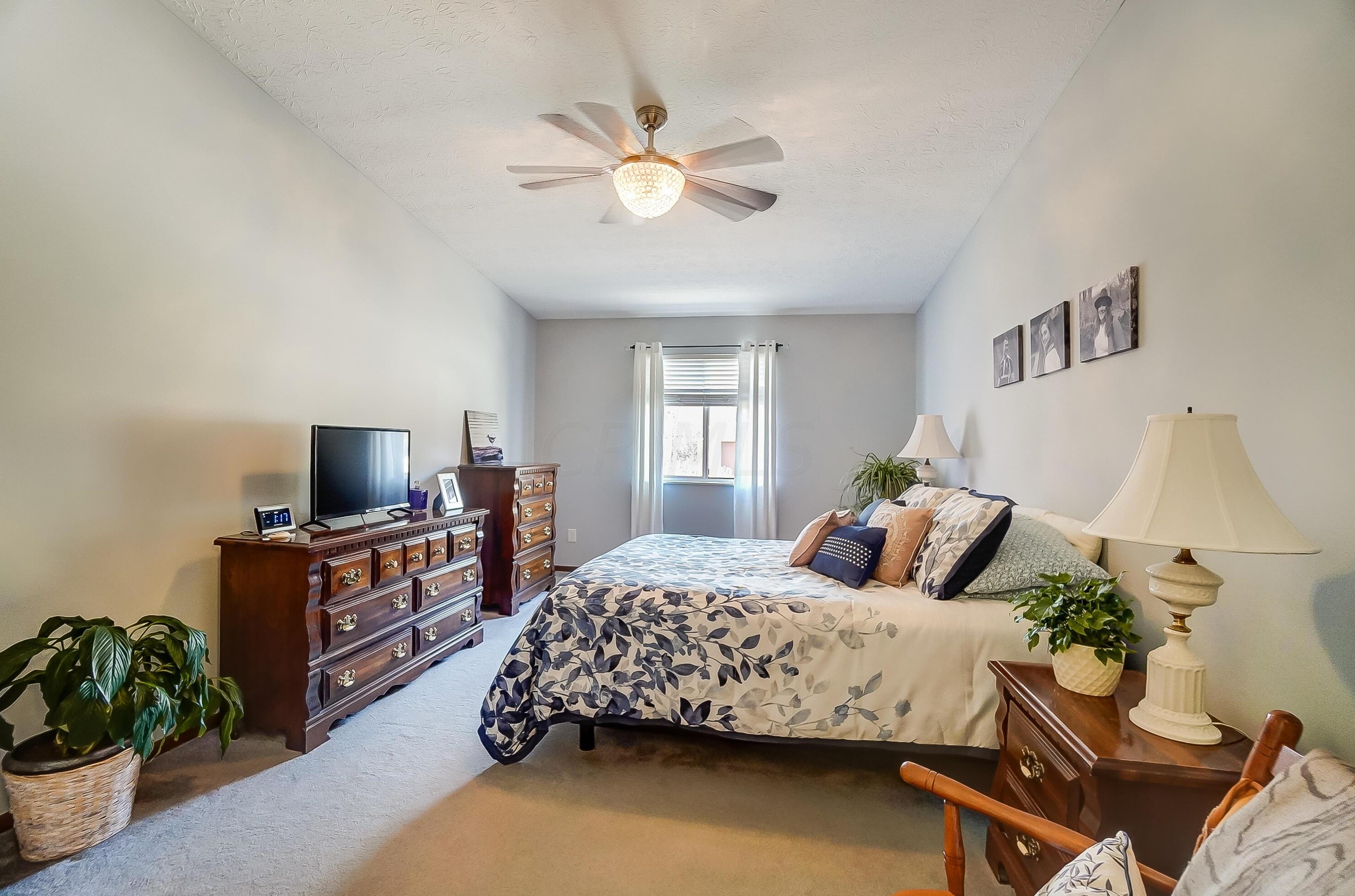 5152 Merry Oak Ct, Columbus OH 43230-1098 exterior