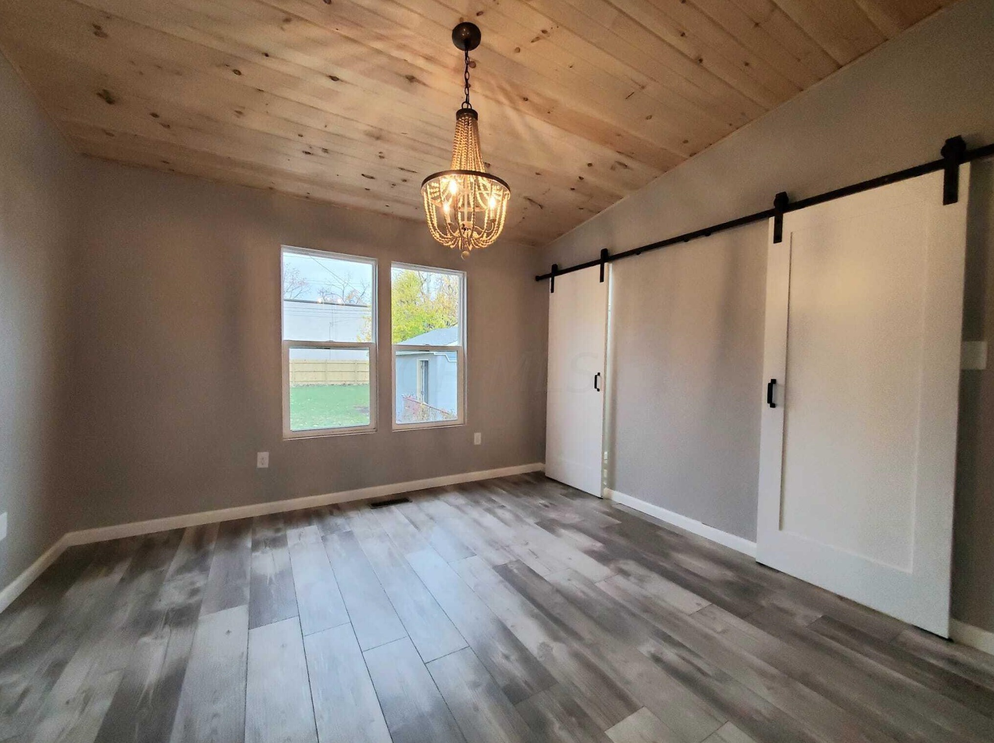 2765 Joyce Ave, Columbus OH  43211-3717 exterior