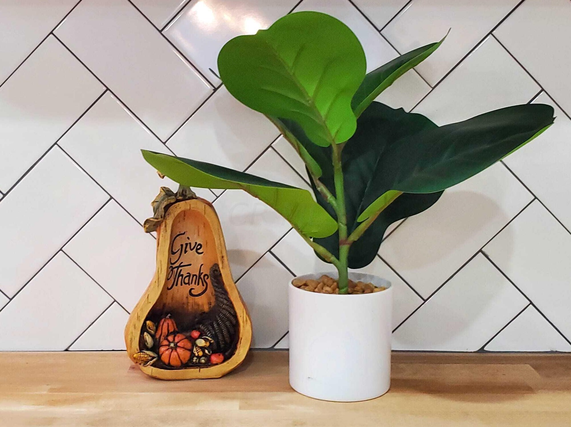 2765 Joyce Ave, Columbus OH  43211-3717 exterior