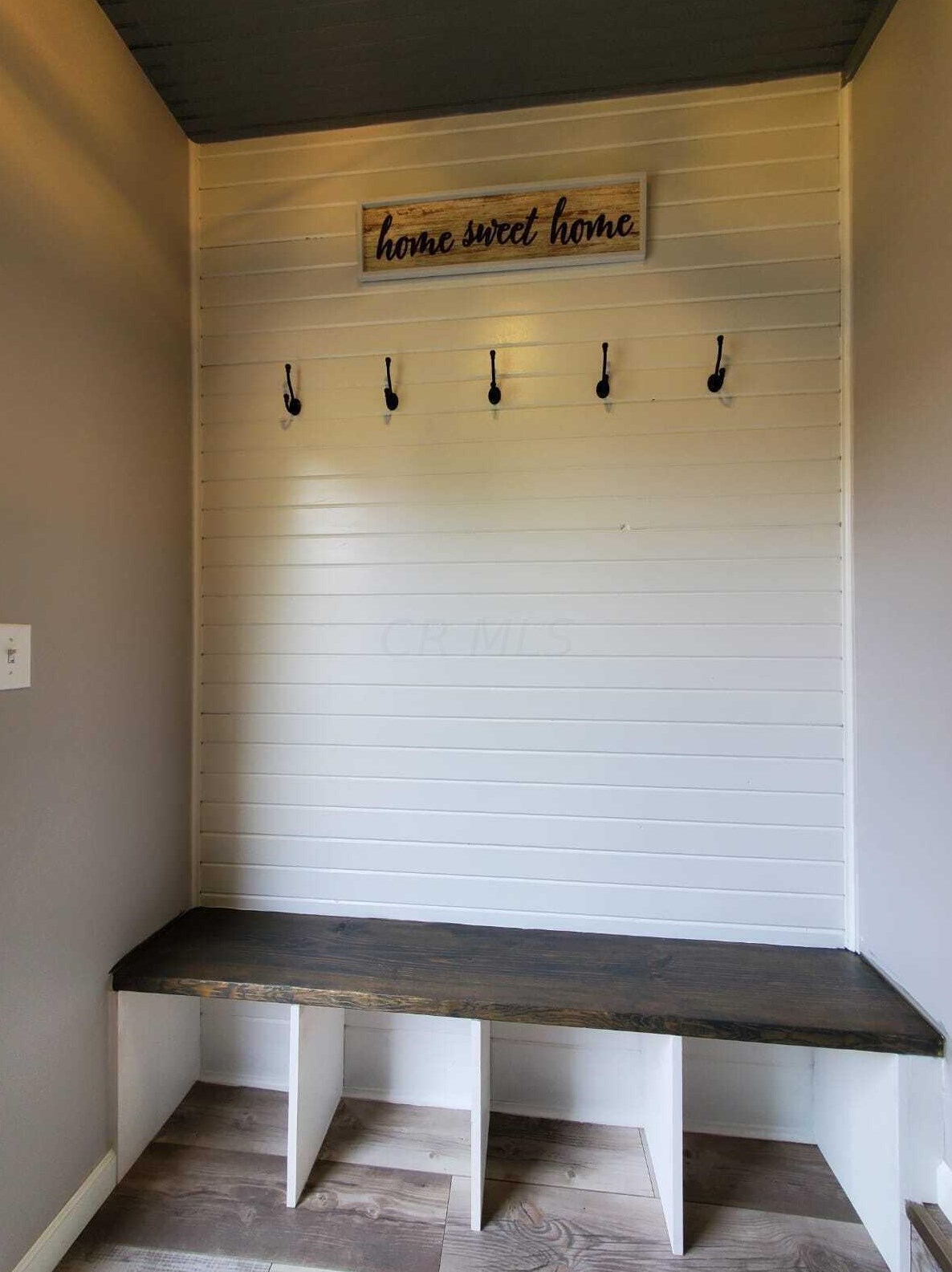 2765 Joyce Ave, Columbus OH  43211-3717 exterior