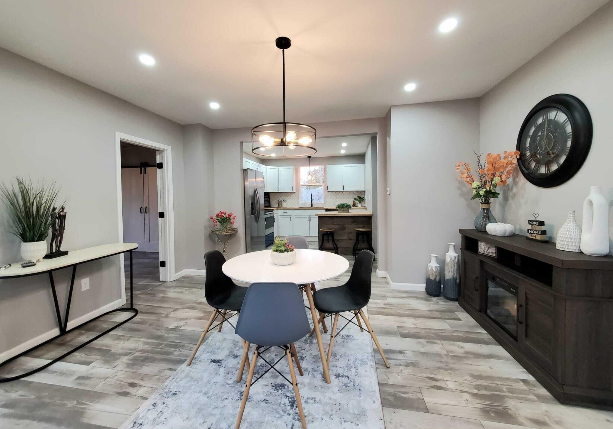 2765 Joyce Ave, Columbus OH  43211-3717 exterior