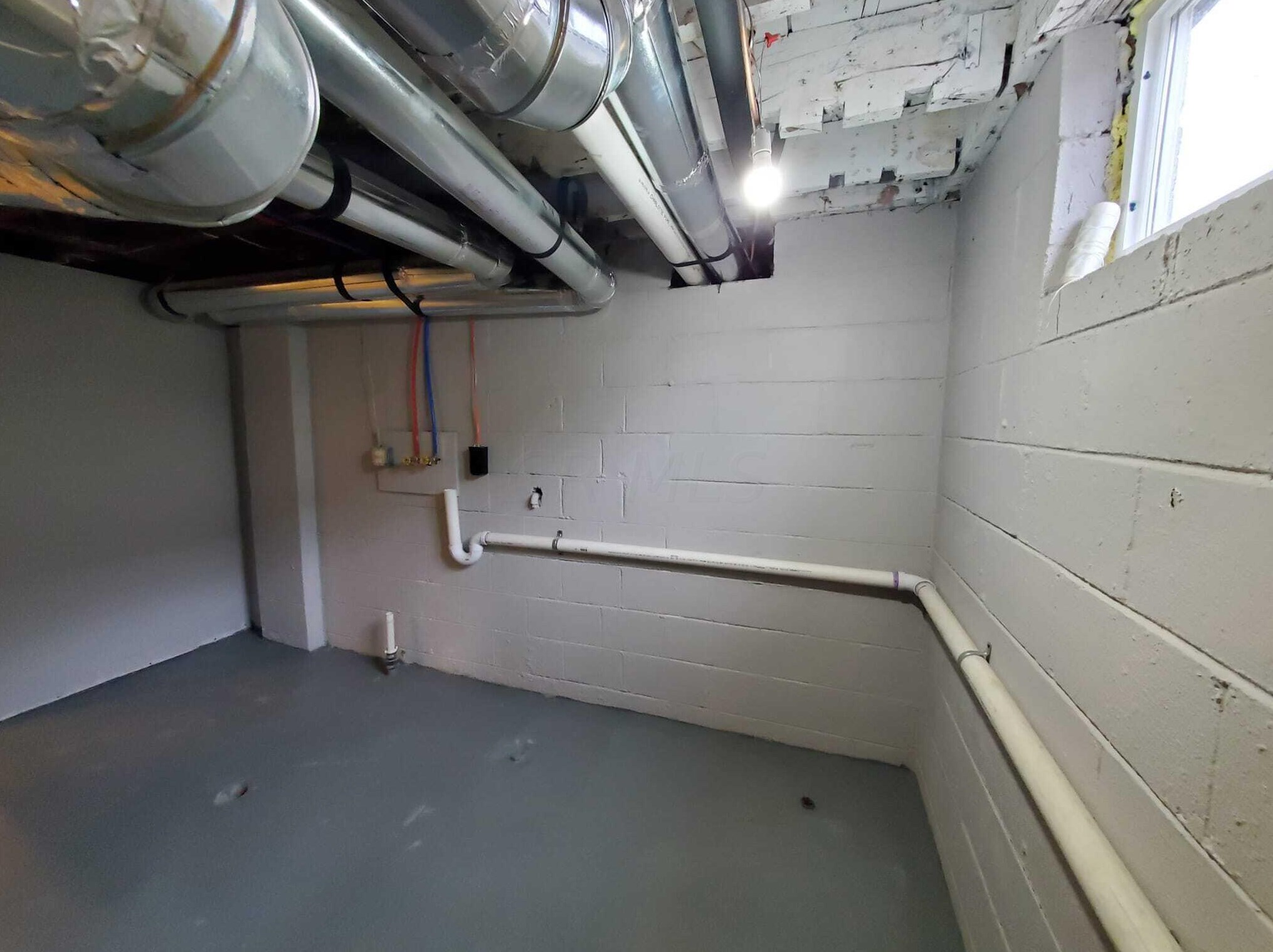 2765 Joyce Ave, Columbus OH  43211-3717 exterior