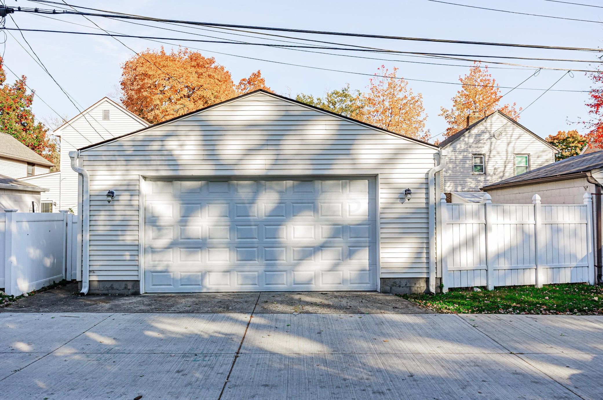 813 Gladden Rd, Columbus OH 43212-3812 exterior