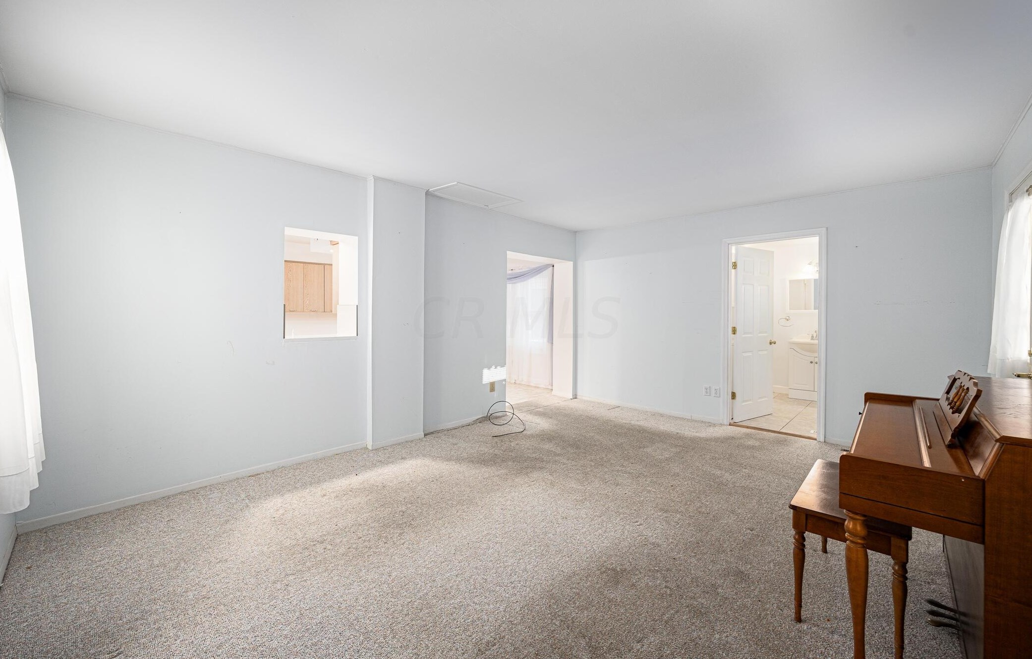 813 Gladden Rd, Columbus OH 43212-3812 exterior