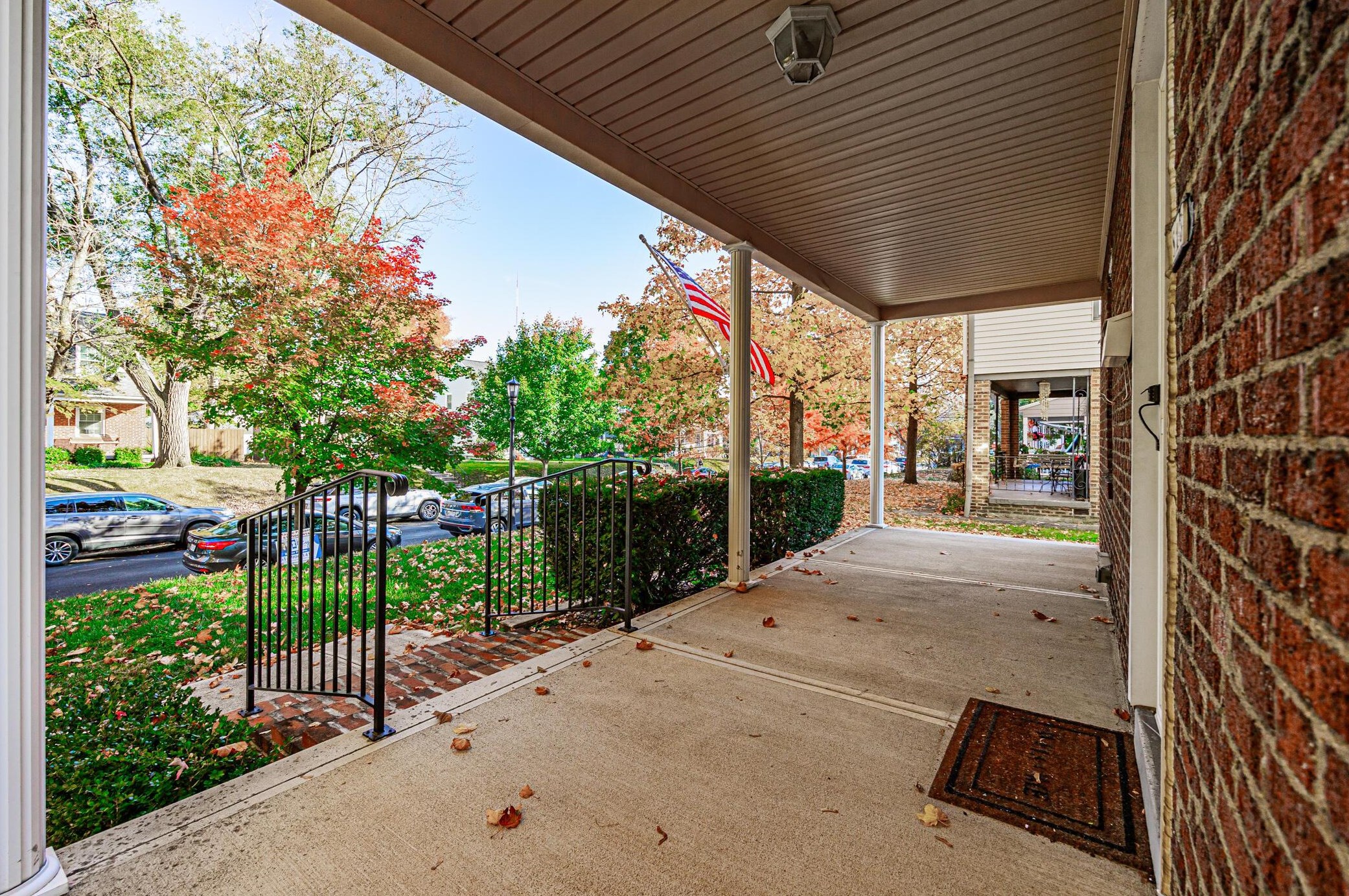 813 Gladden Rd, Columbus OH 43212-3812 exterior