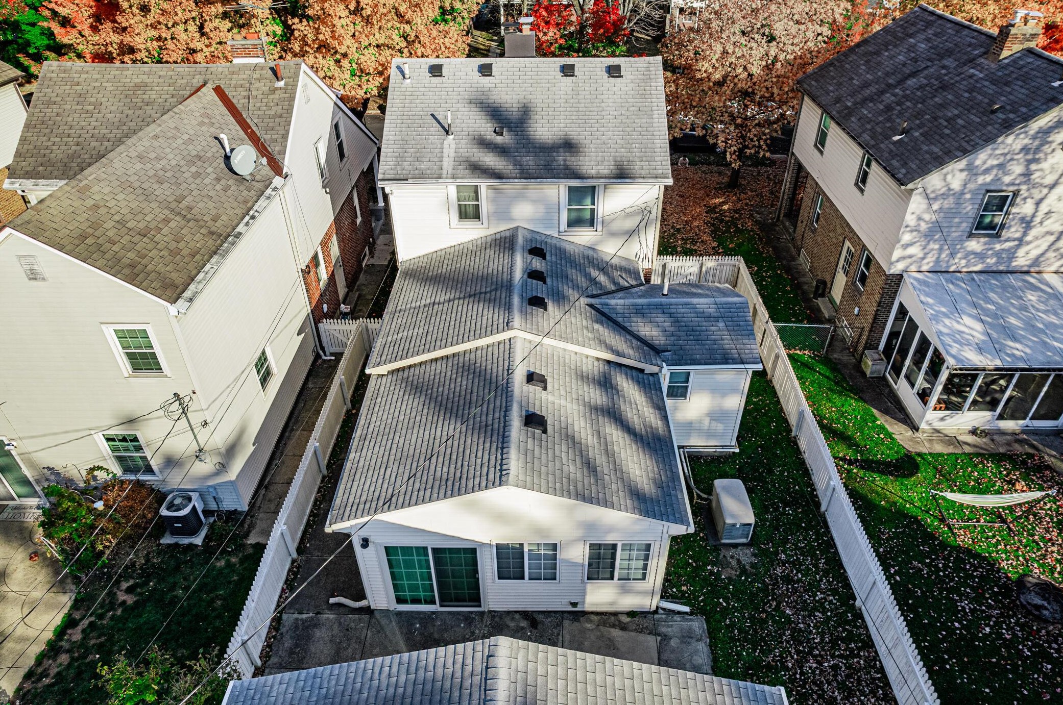 813 Gladden Rd, Columbus OH 43212-3812 exterior