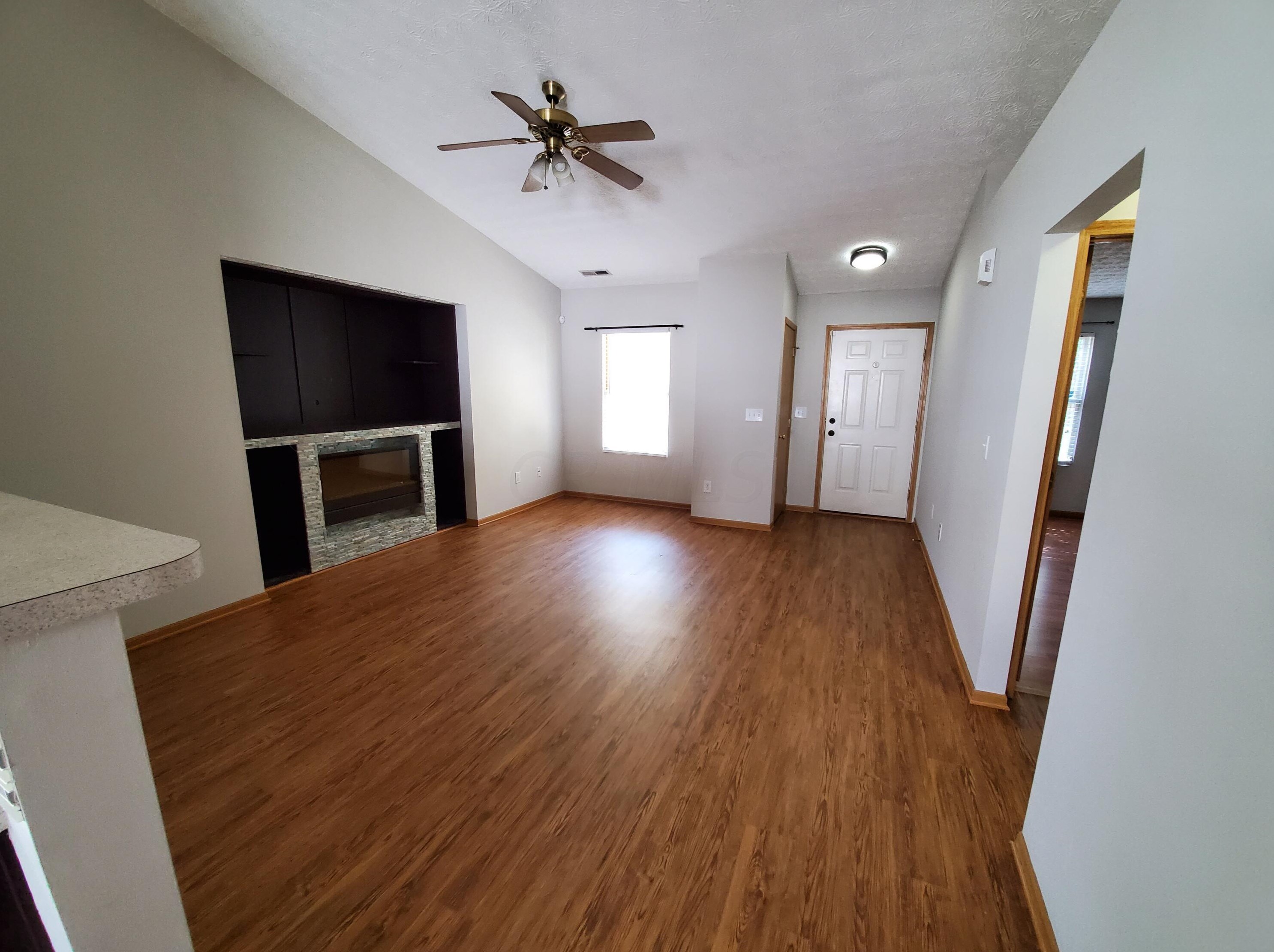 1803 Canopy Ln, Columbus OH  43219-5522 exterior