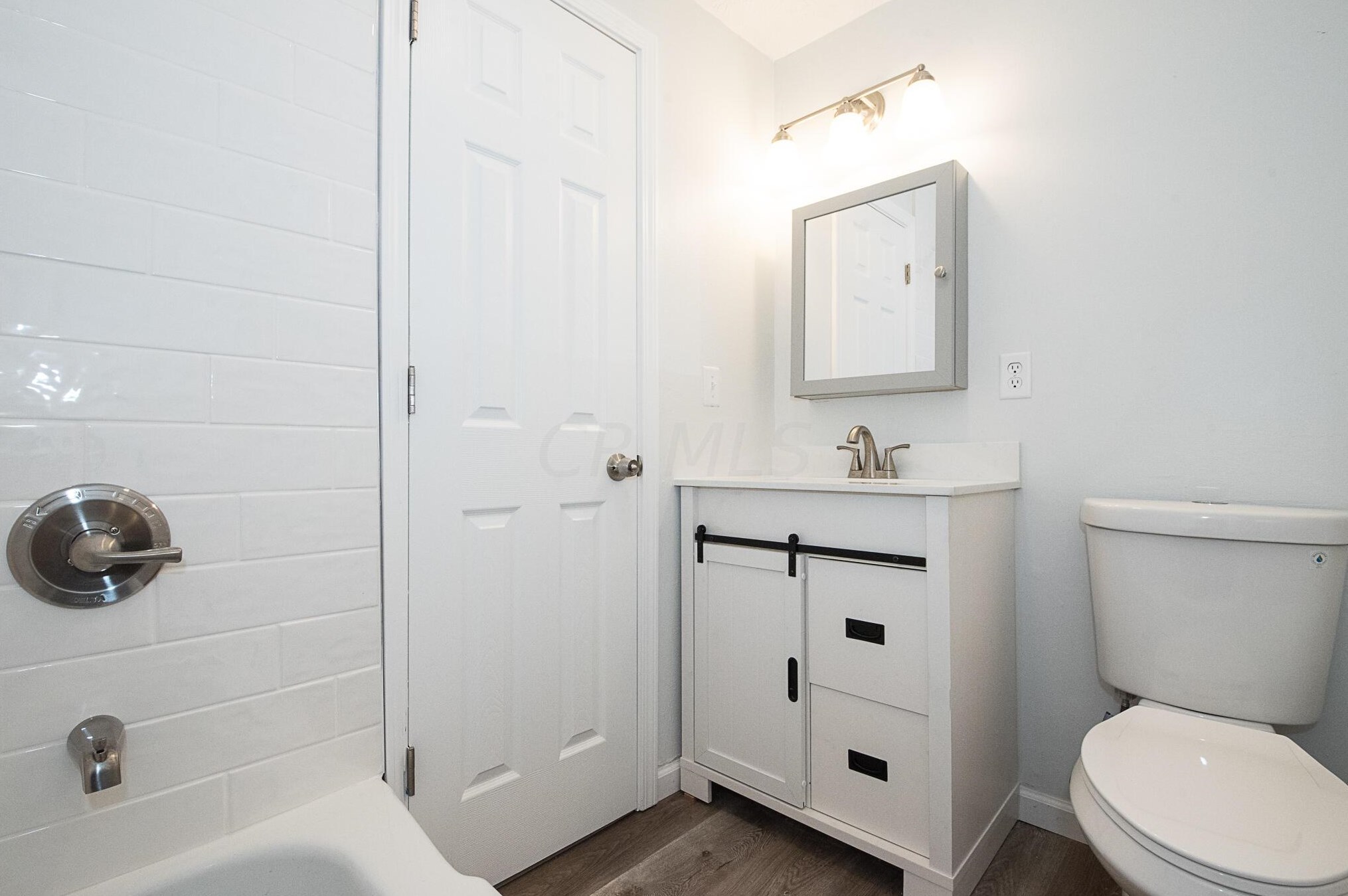 1909 Case Rd, Columbus OH  43235-7524 exterior