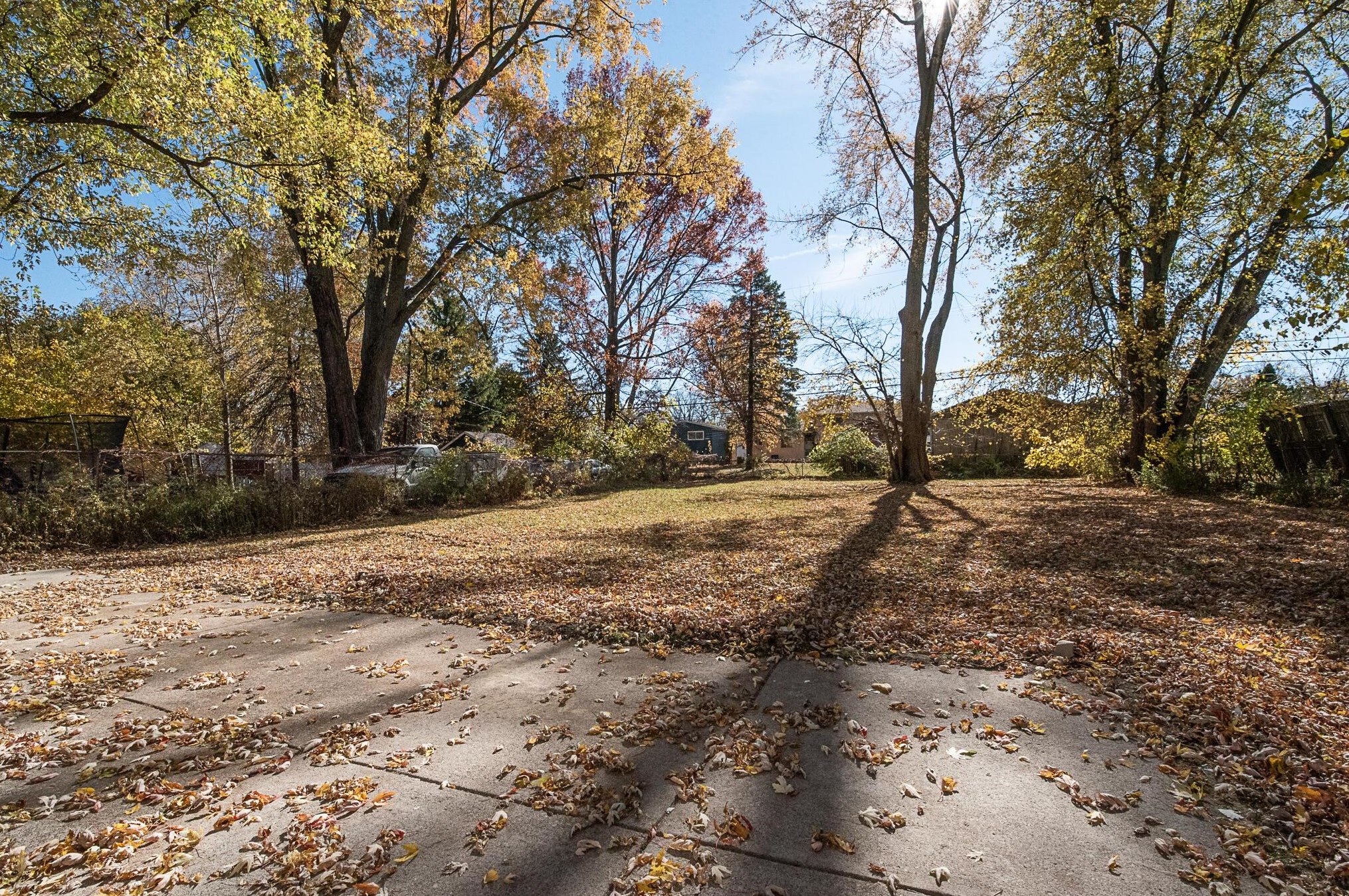 1909 Case Rd, Columbus OH  43235-7524 exterior