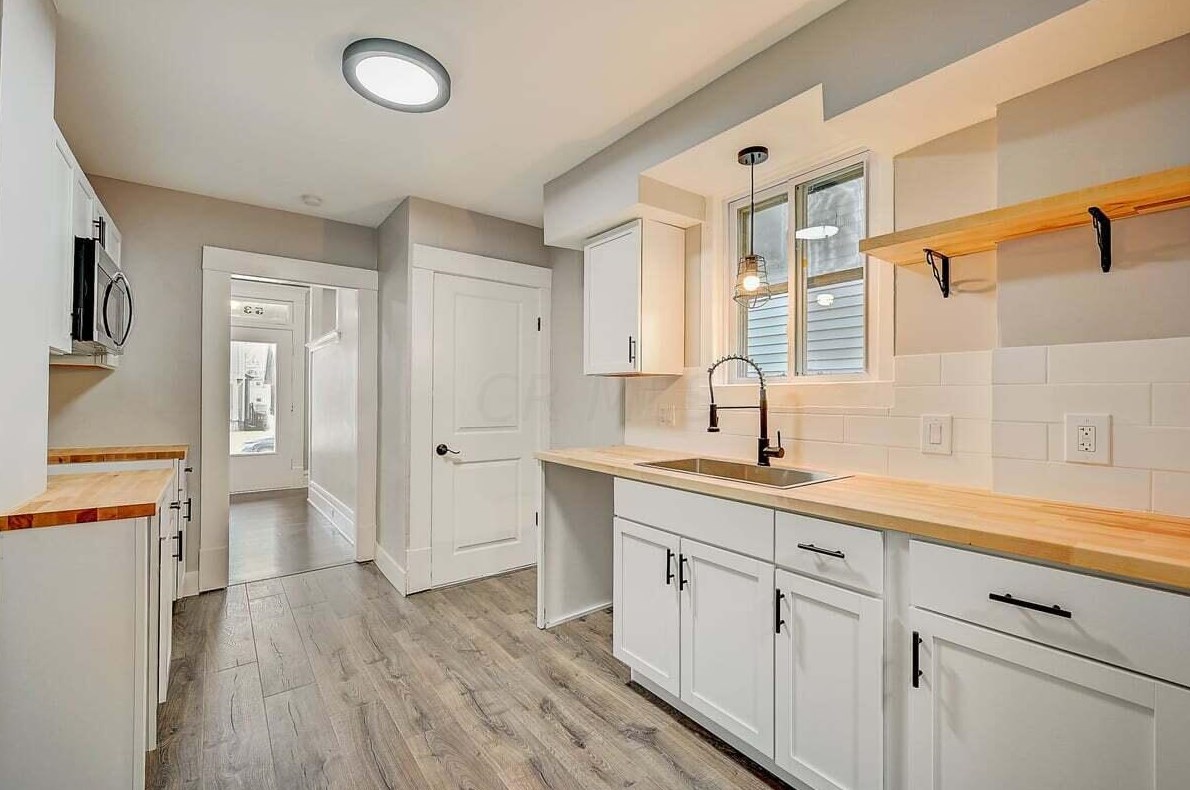 53 Richardson Ave, Columbus OH  43204-3240 exterior