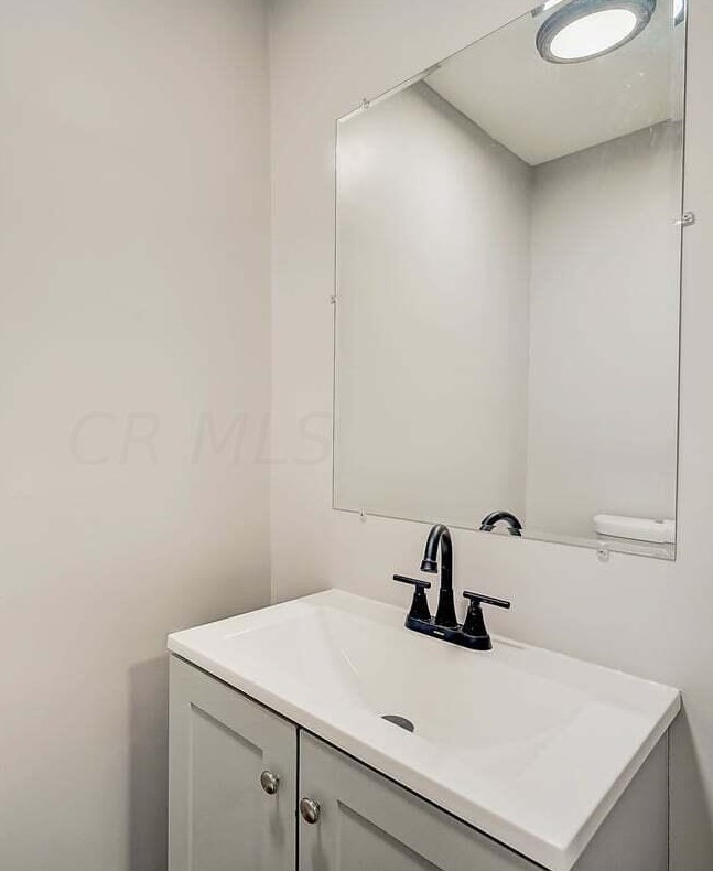 53 Richardson Ave, Columbus OH  43204-3240 exterior