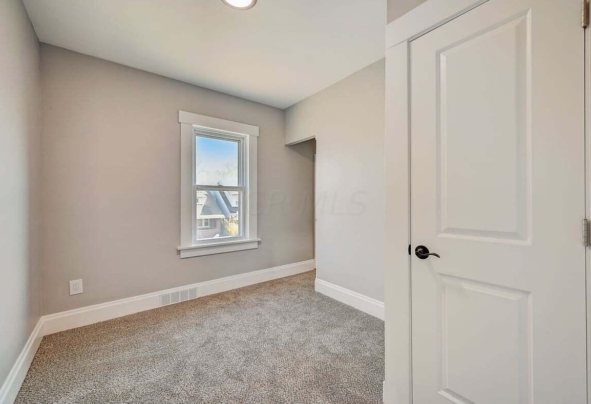 53 Richardson Ave, Columbus OH  43204-3240 exterior