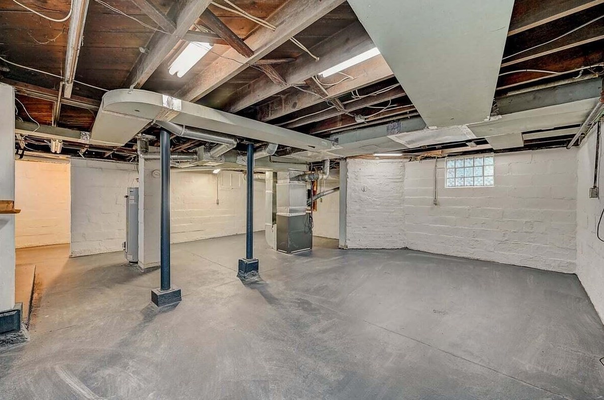 53 Richardson Ave, Columbus OH  43204-3240 exterior