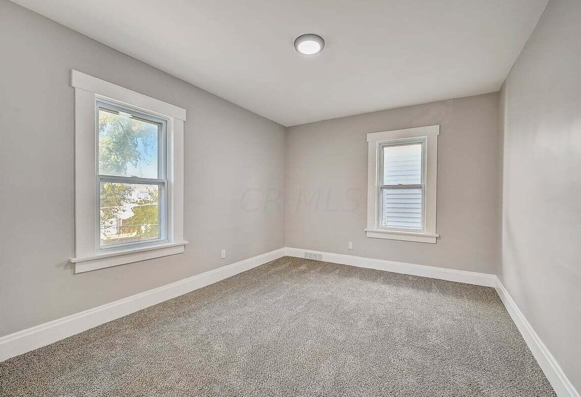 53 Richardson Ave, Columbus OH  43204-3240 exterior