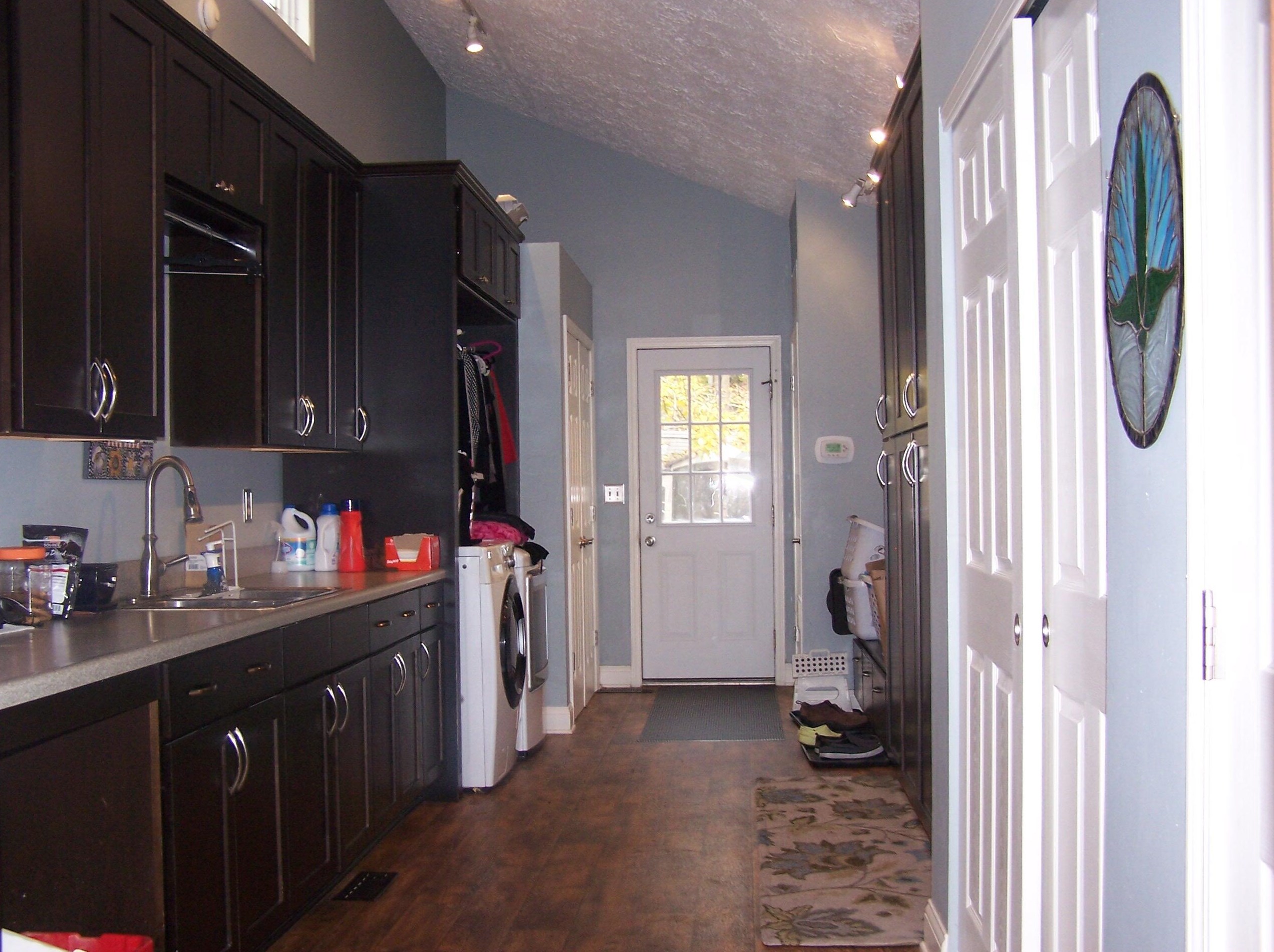 254 Merkle Rd, Columbus OH 43209-1554 exterior