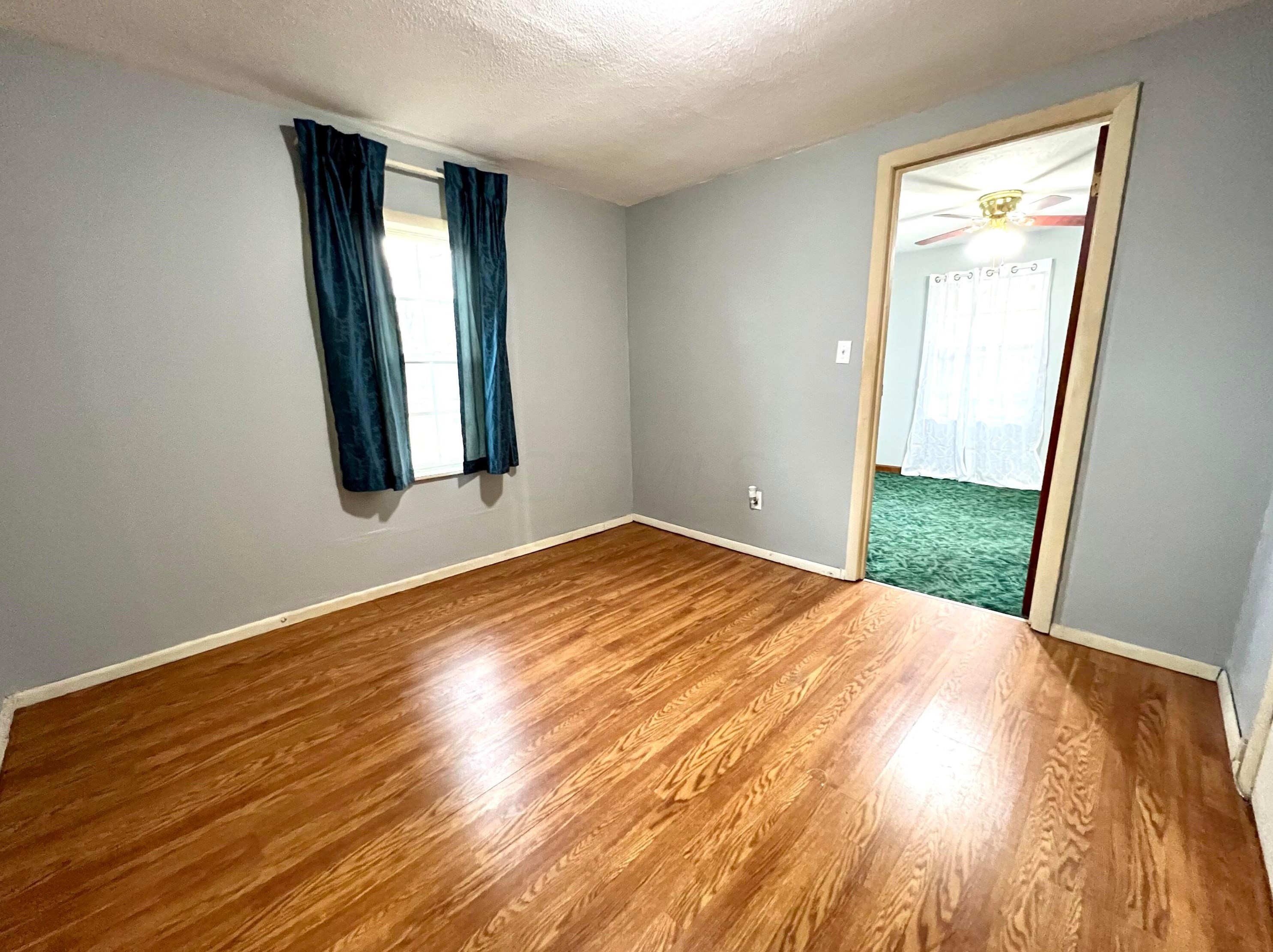 590 Koebel Ave, Columbus OH 43207-3153 exterior