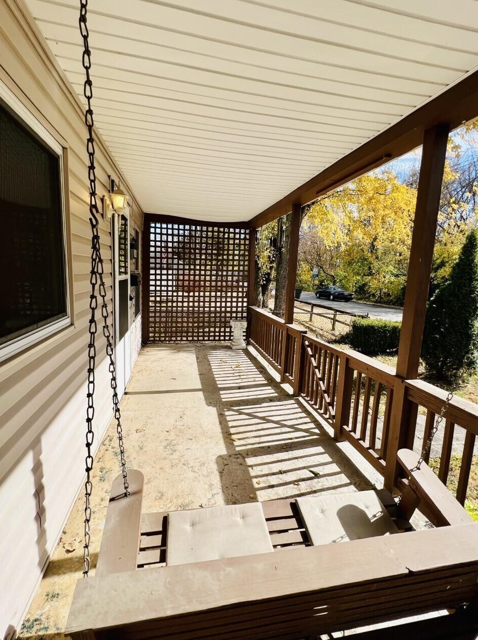 590 Koebel Ave, Columbus OH 43207-3153 exterior