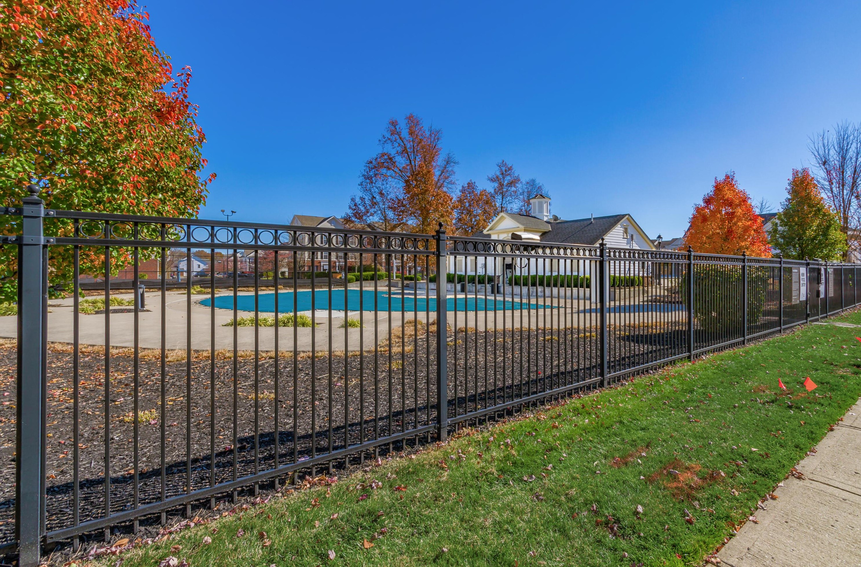 6189 Needletail Rd, Columbus OH  43230-6484 exterior