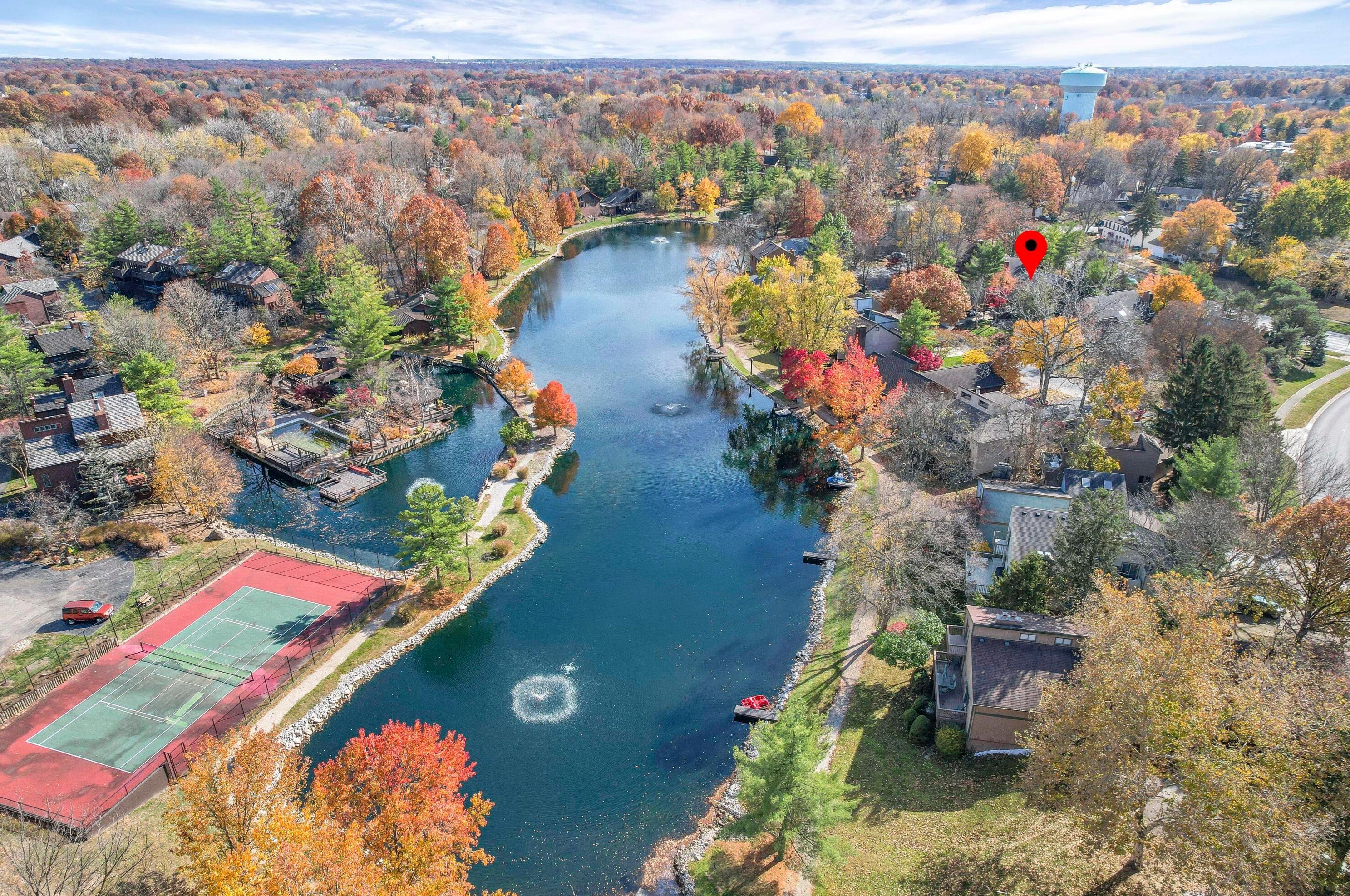 331 Lakeside Dr, Westerville OH  43081-3043 exterior