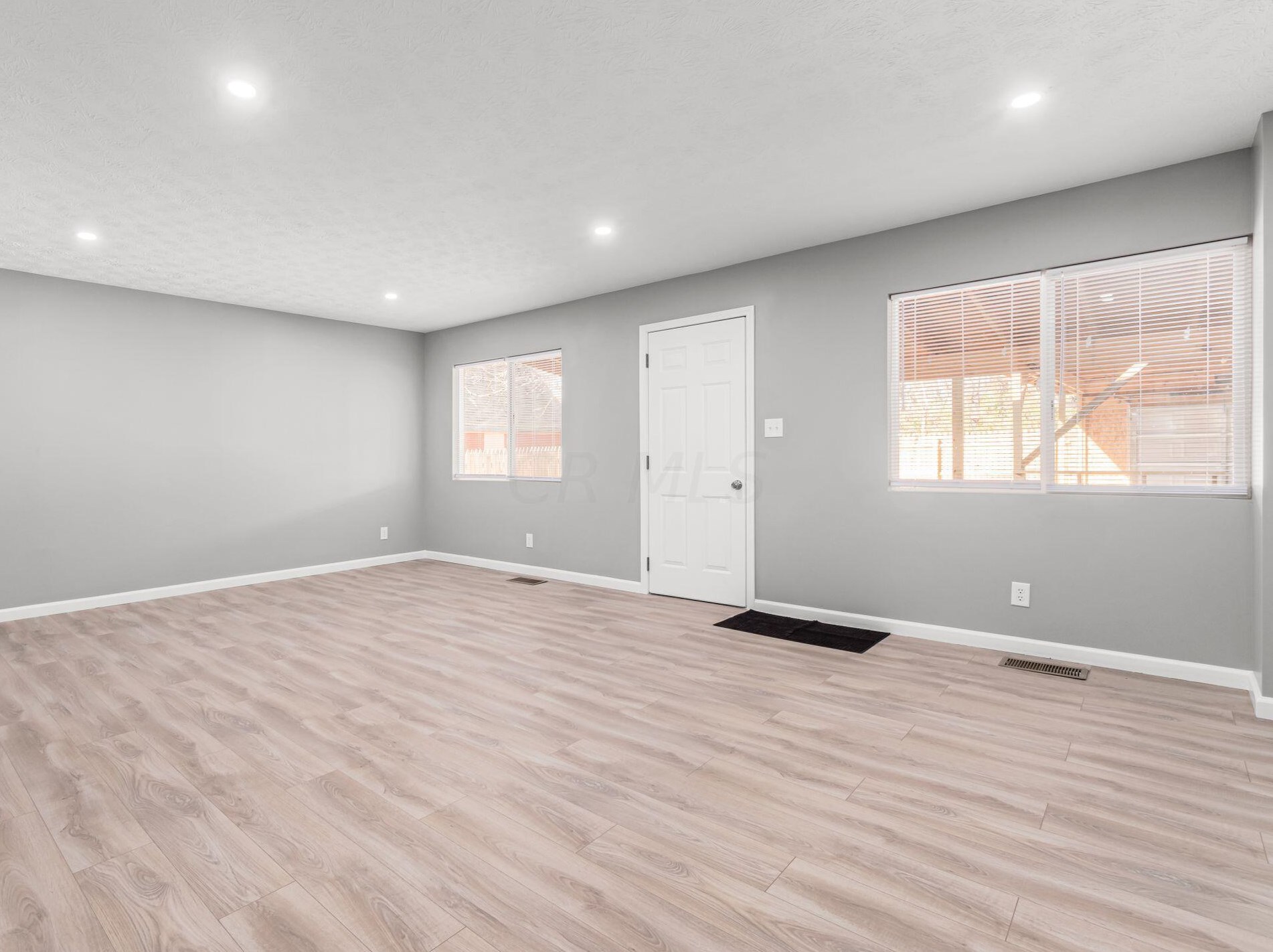 2318 Ridgeway Ave, Columbus OH  43219-2665 exterior