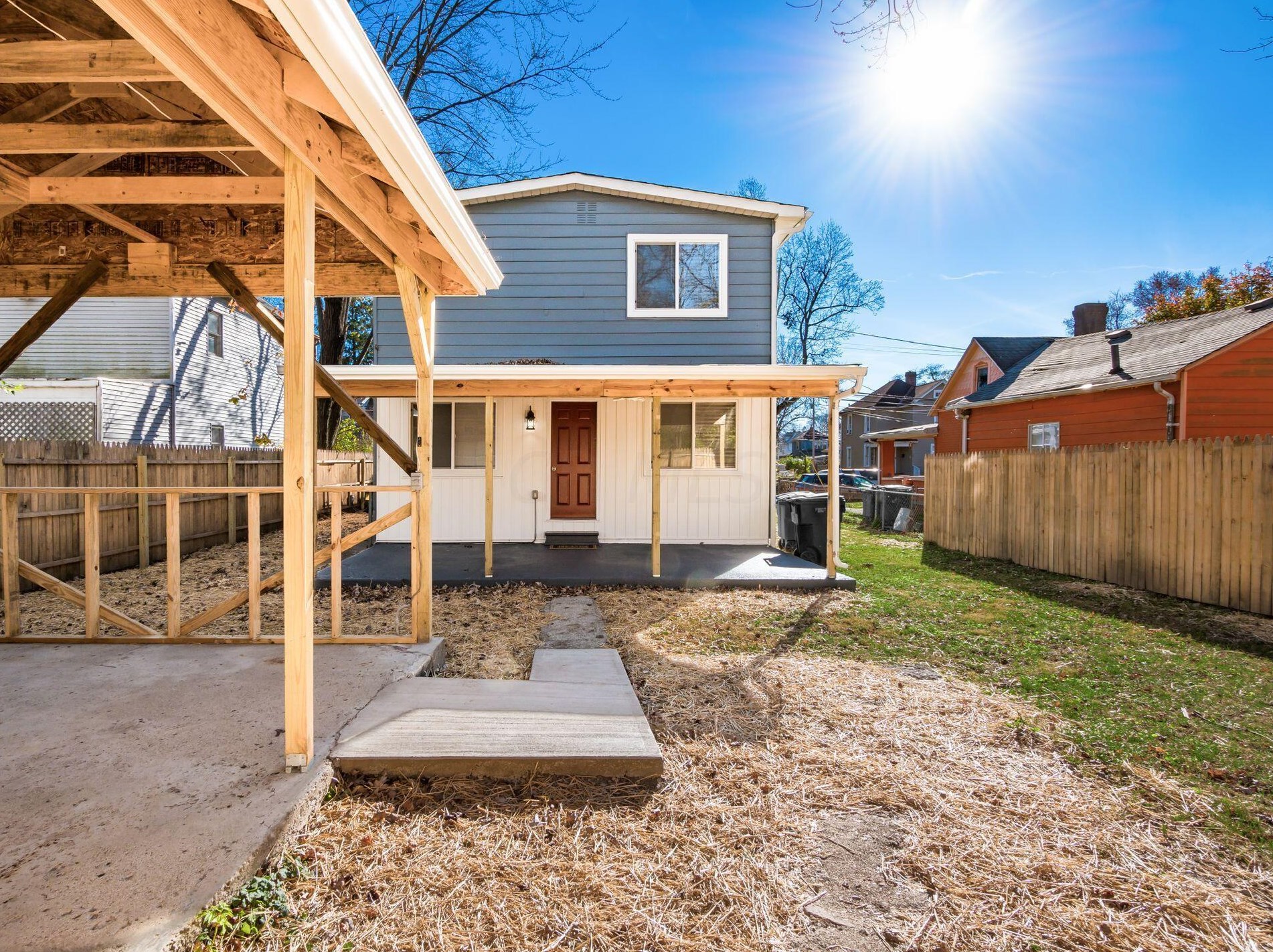 2318 Ridgeway Ave, Columbus OH  43219-2665 exterior