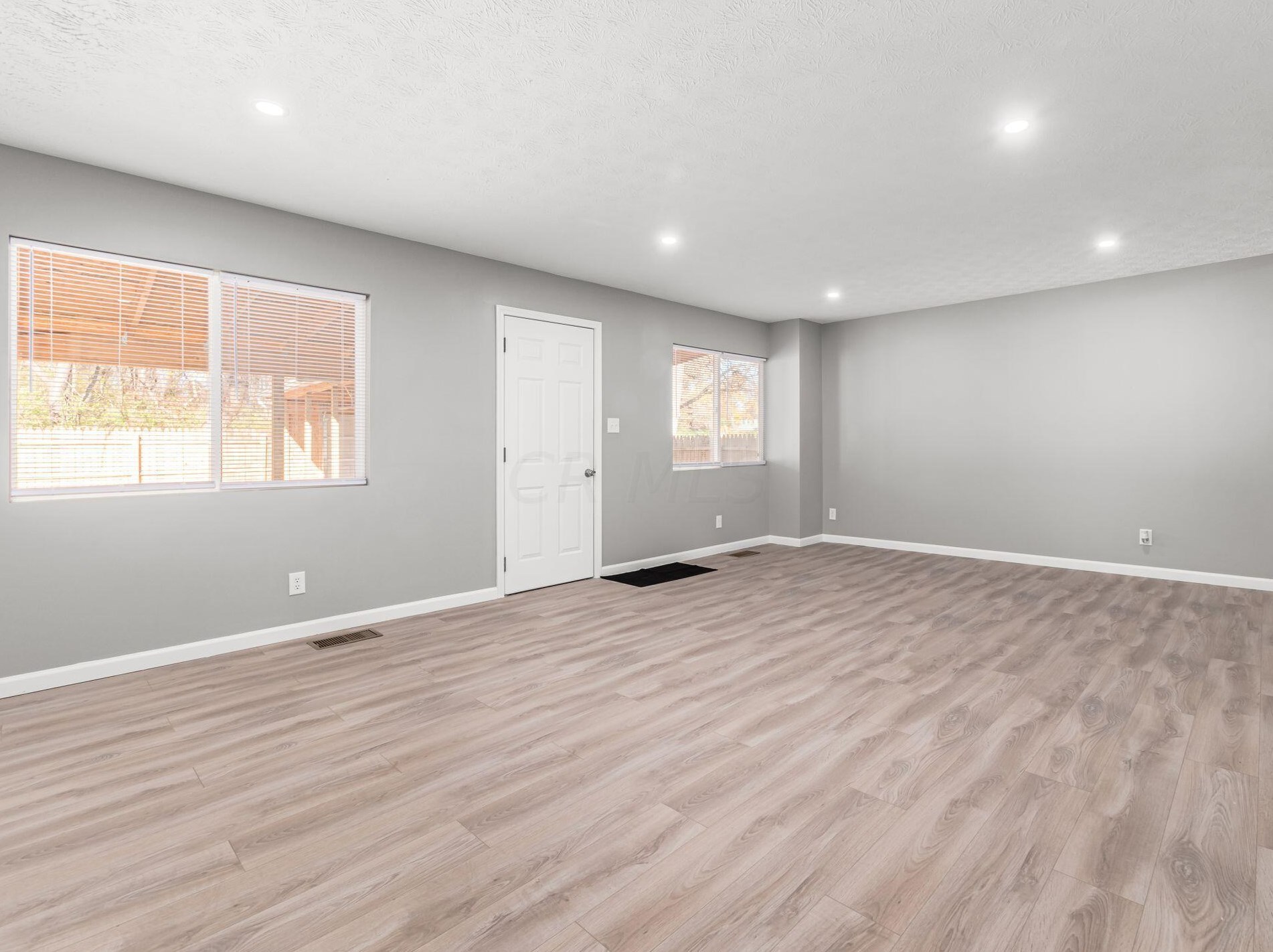 2318 Ridgeway Ave, Columbus OH  43219-2665 exterior