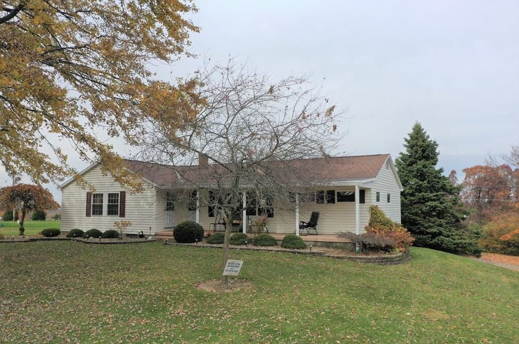 51 Deerfield Rd, North Woodbury OH  44813-9299 exterior