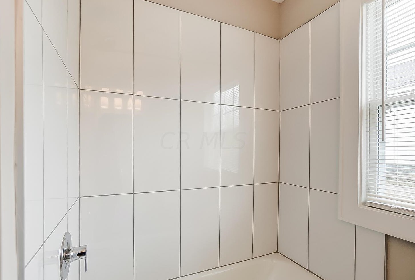 101 Harris Ave, Columbus OH 43204-3342 exterior