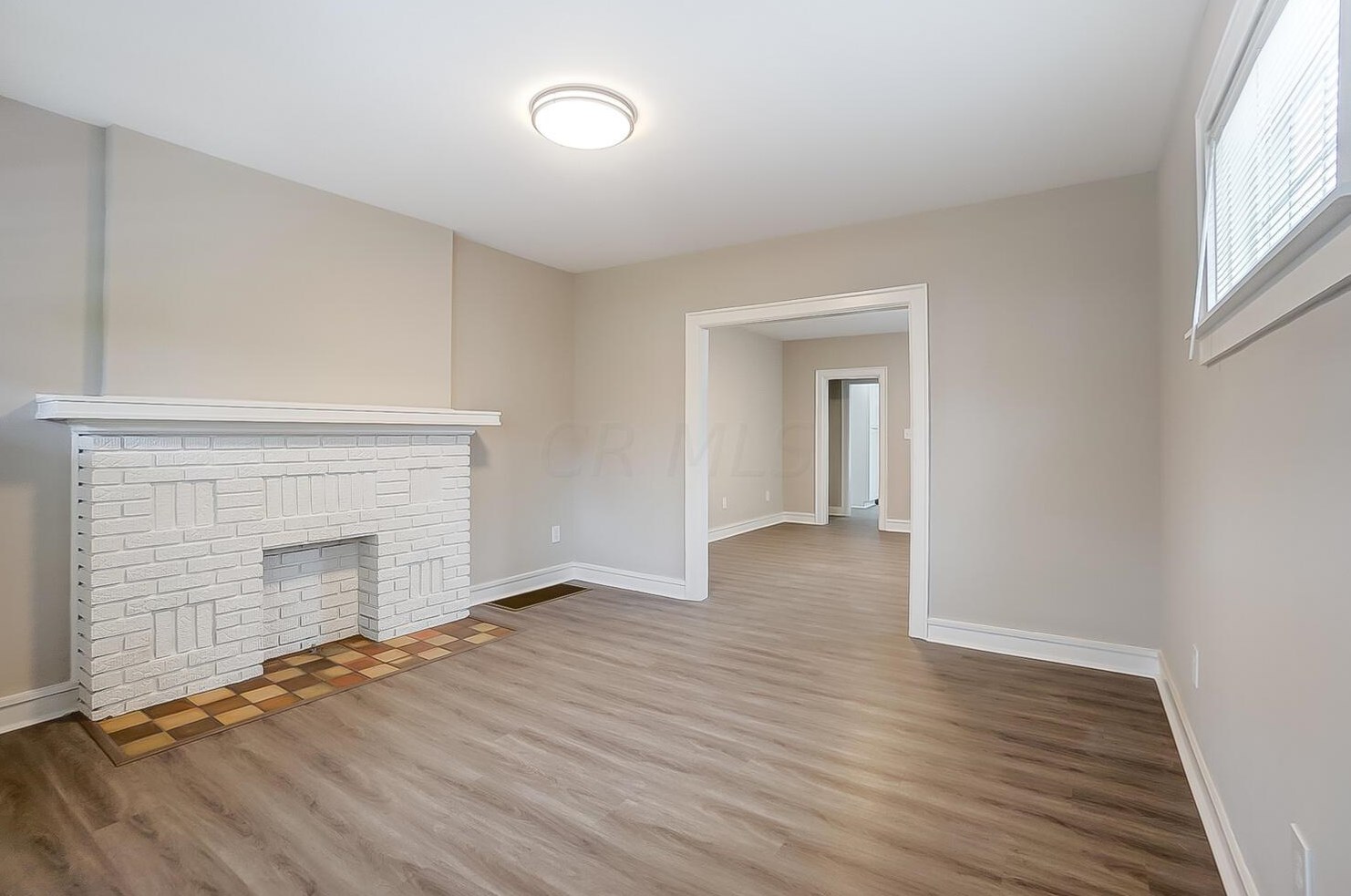 101 Harris Ave, Columbus OH 43204-3342 exterior