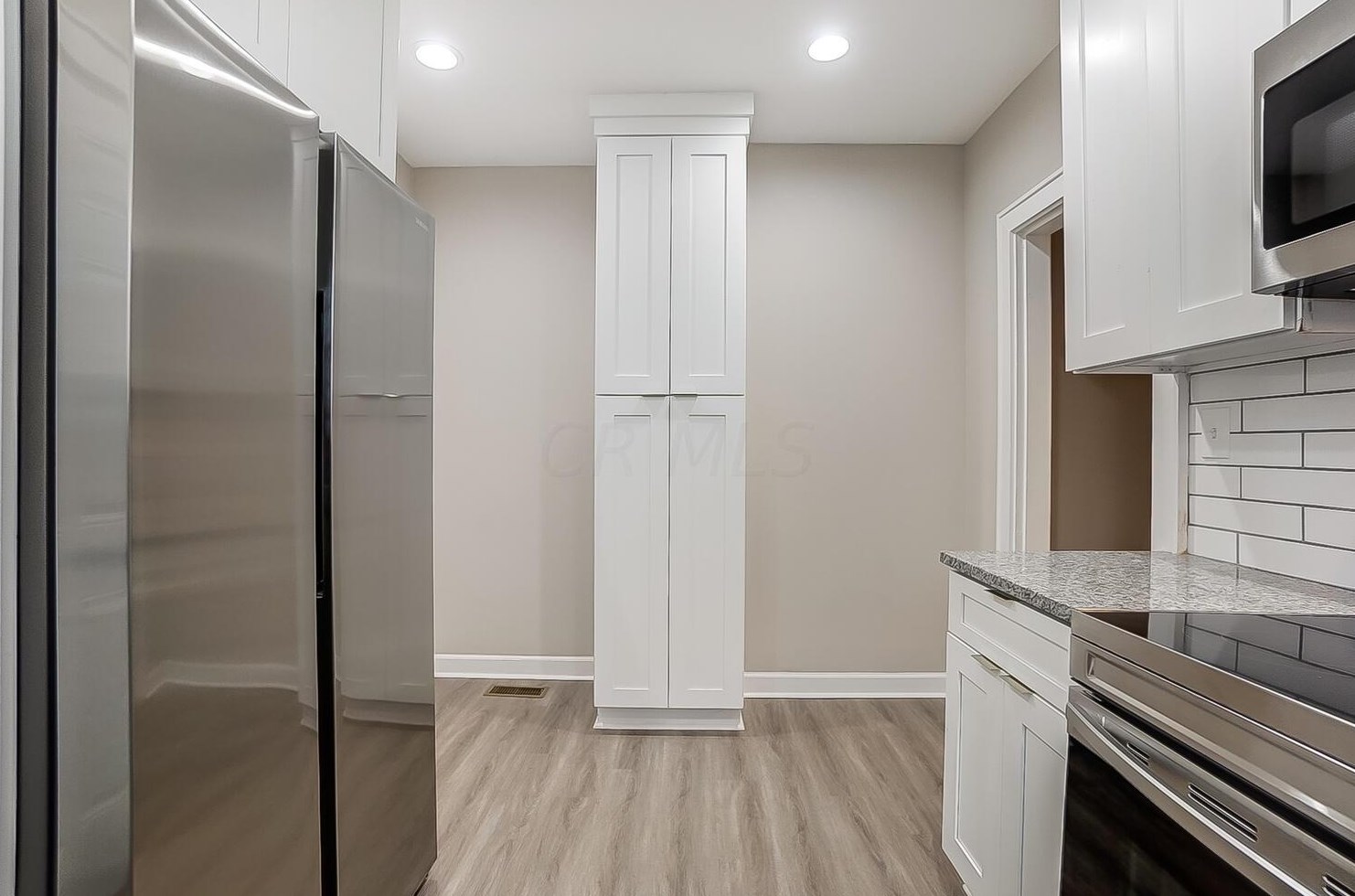 101 Harris Ave, Columbus OH 43204-3342 exterior