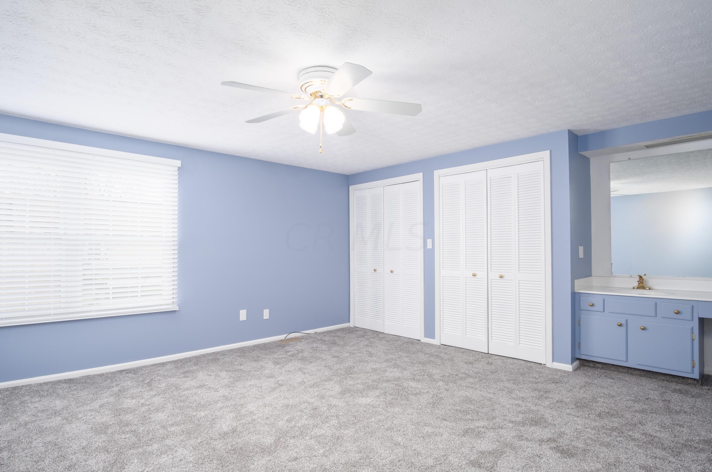 5117 Ranstead Ct, Columbus OH 43220-2545 exterior