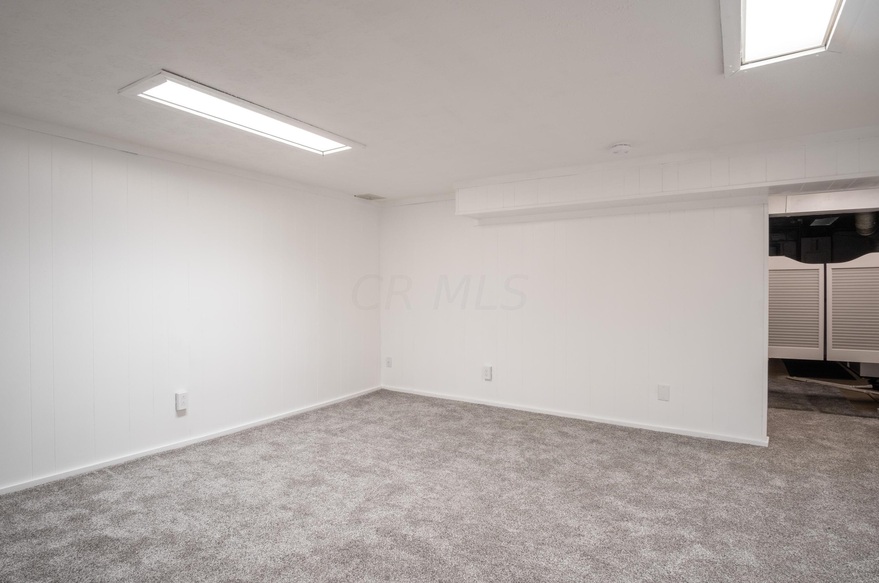 5117 Ranstead Ct, Columbus OH 43220-2545 exterior