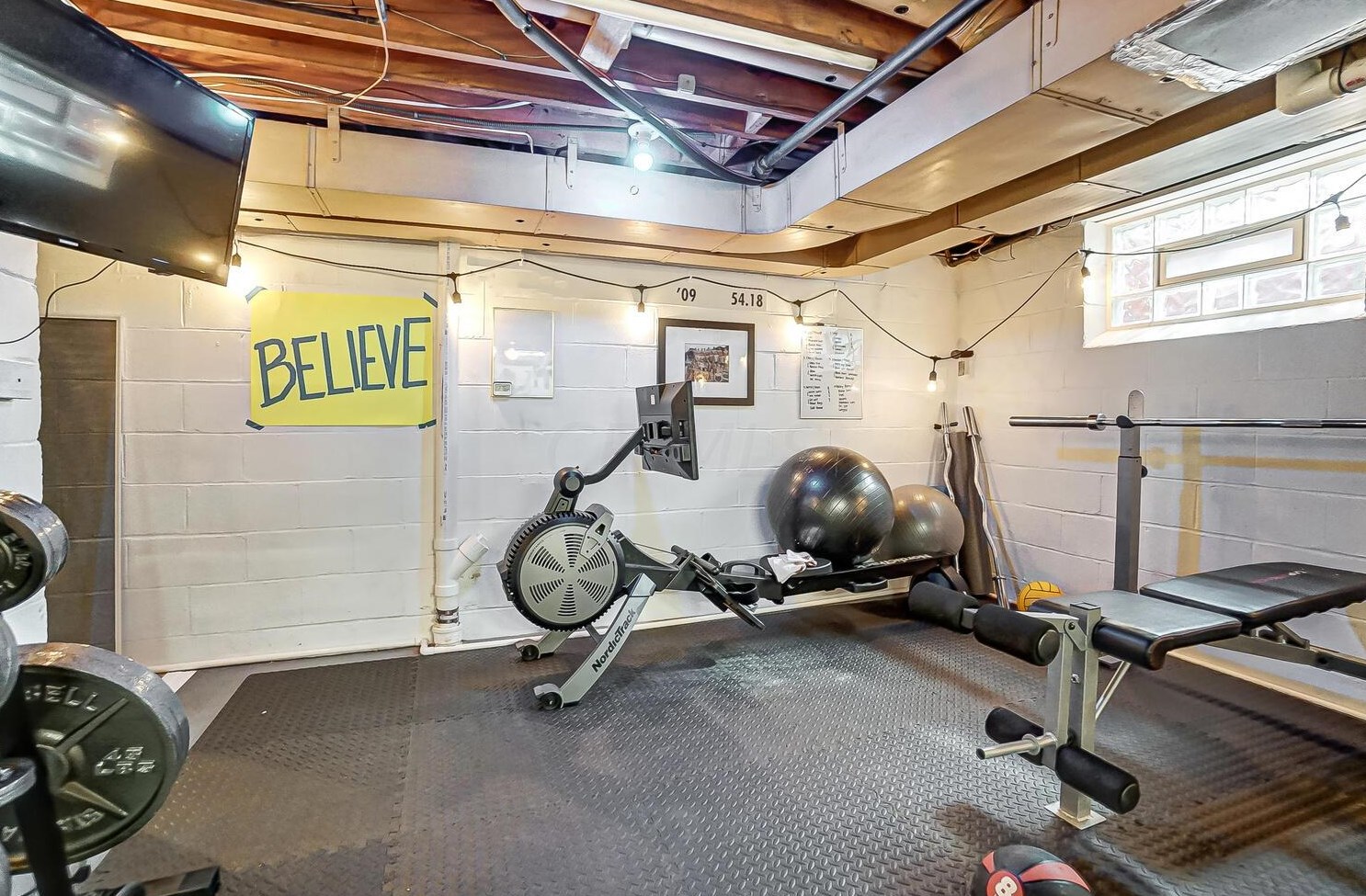 2646 Northwest Blvd, Columbus OH  43221-3345 exterior